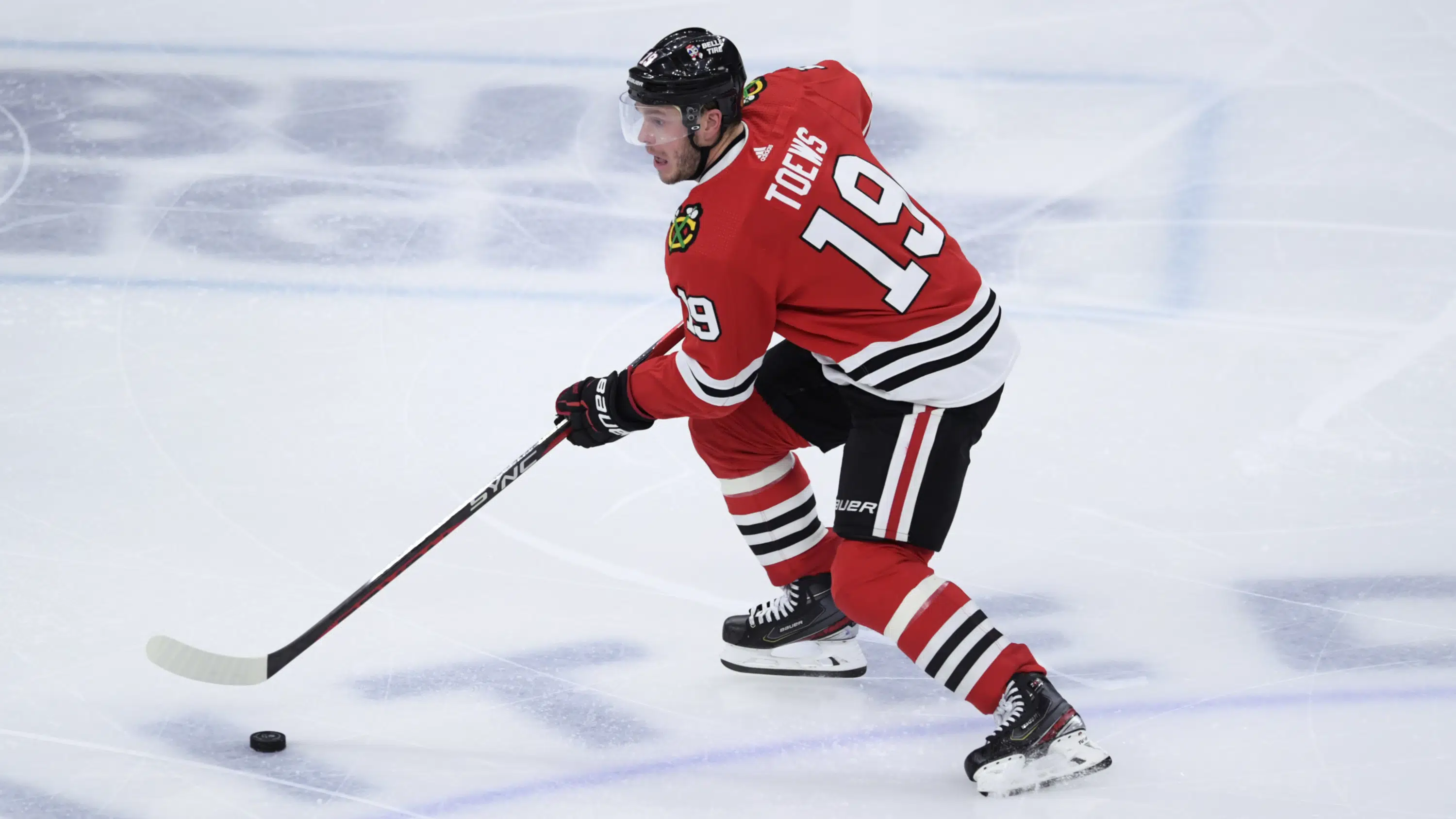 Blackhawks C Toews Dealing With Long COVID-19 Symptoms