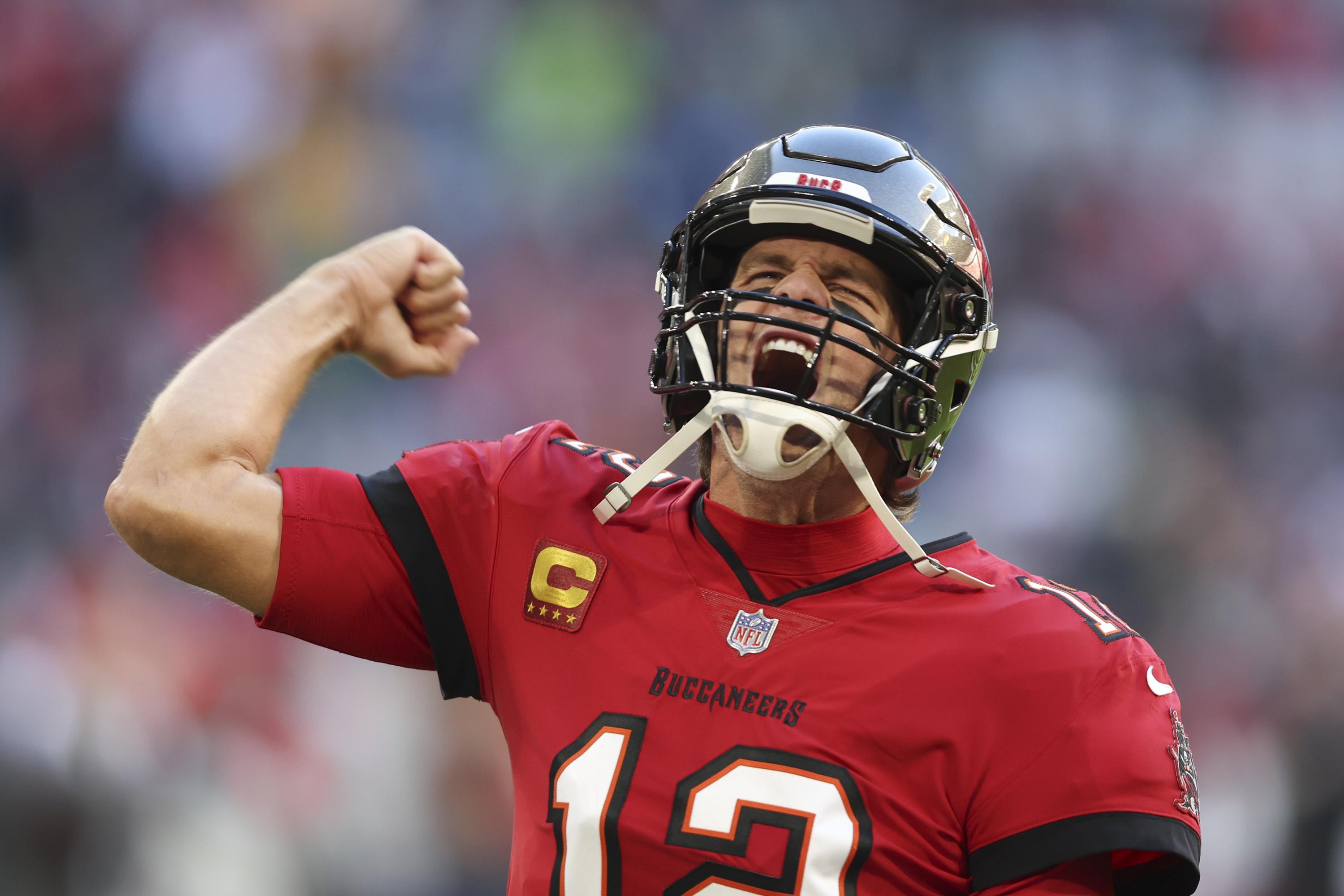 Brady, Bucs beat Seahawks 21-16 in historic Germany game