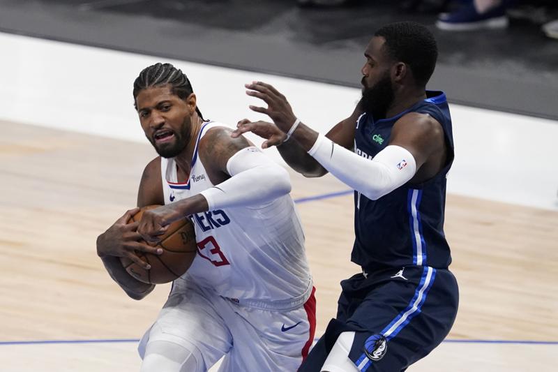 Clippers Spoil Mavs Party 118 108 To Get Back In Series