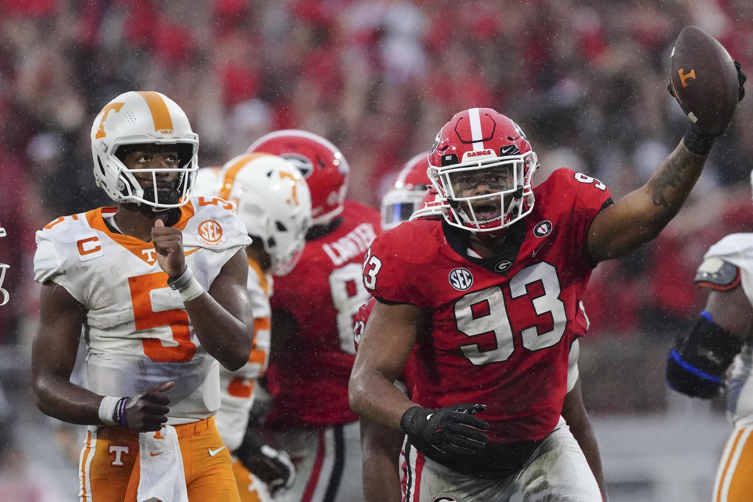 AP Top 25 Georgia Has No 1 On Lock Bama Drops To No 10 AP News
