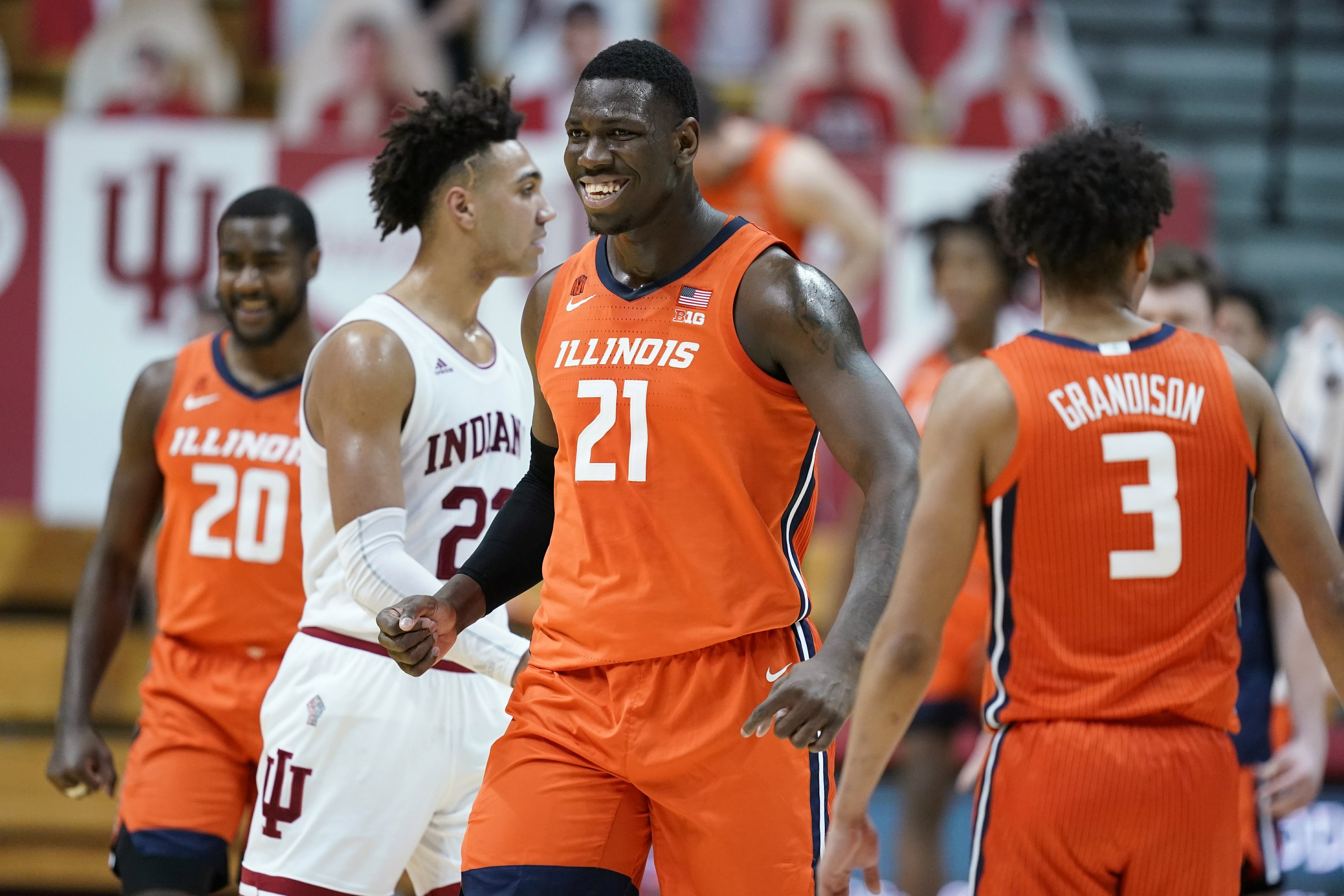 No. 12 Illini's offense facing test against No. 19 Wisconsin | AP News