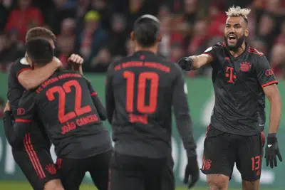 Cancelo helps Bayern beat Mainz 4-0 on debut in German Cup | AP News