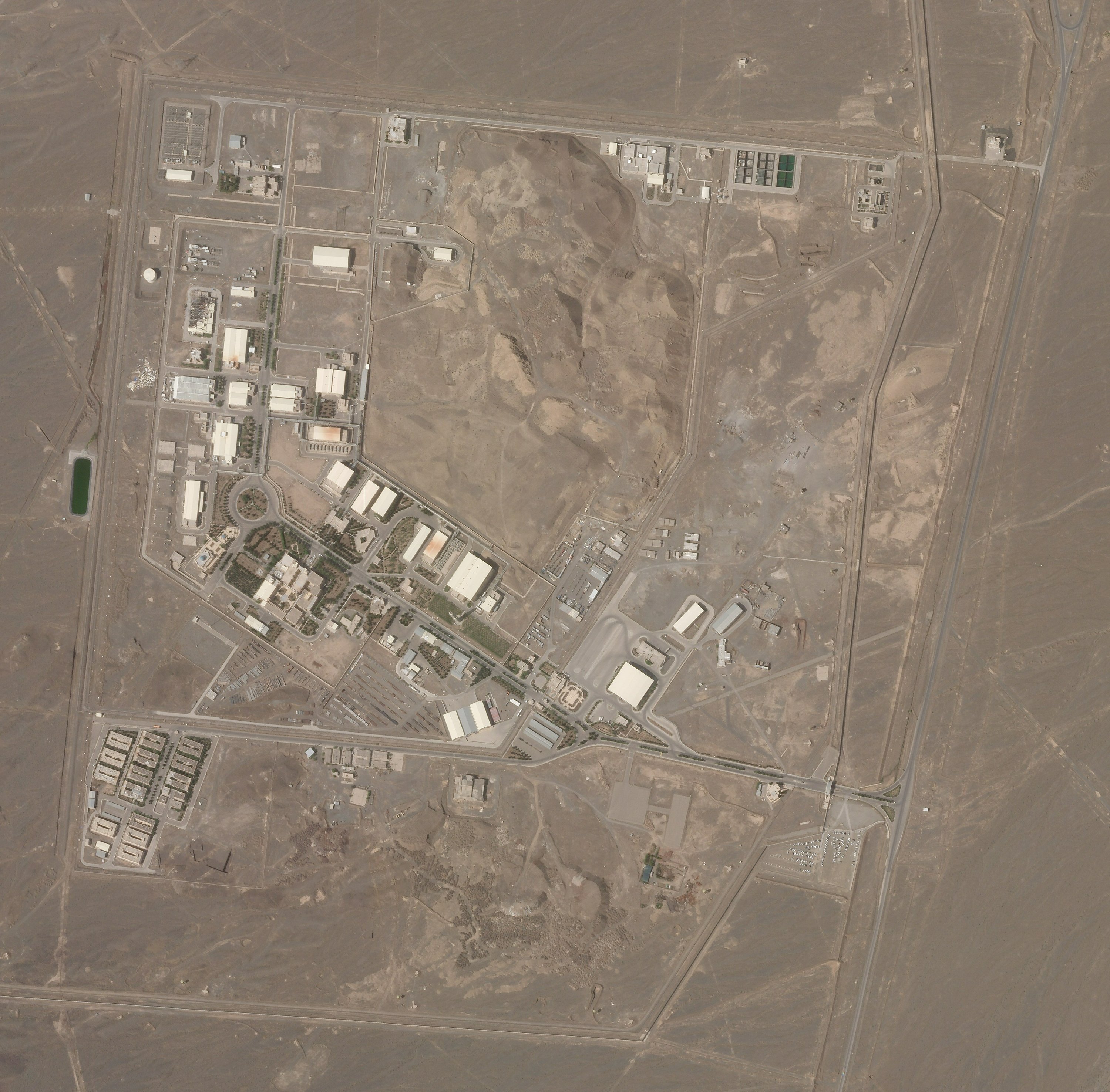 Electrical problem strikes Iran's Natanz nuclear facility thumbnail