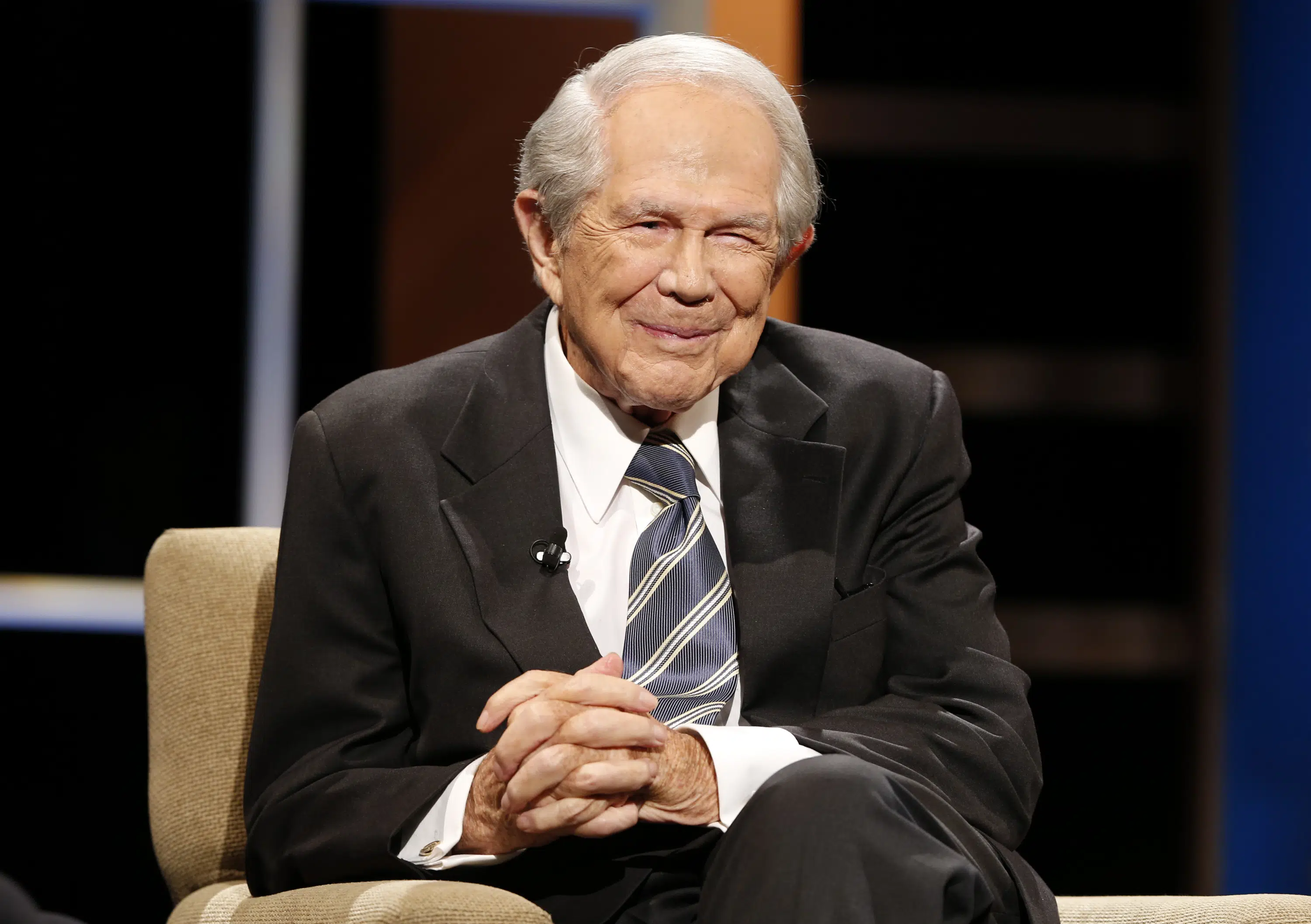 Pat Robertson, broadcaster who helped make religion central to Republican politics, dies at 93