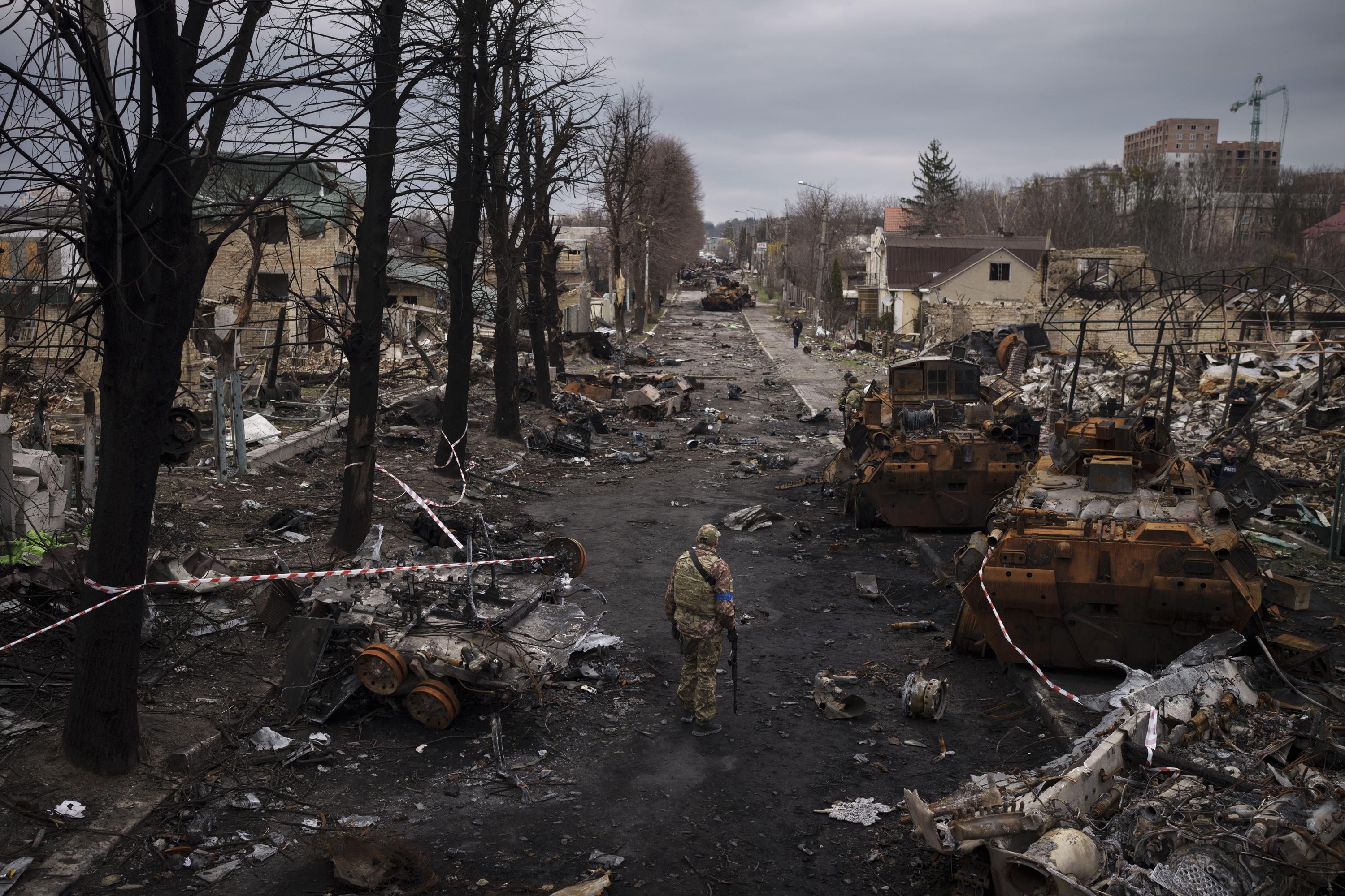 EXPLAINER: New front, same challenges for Russian offensive