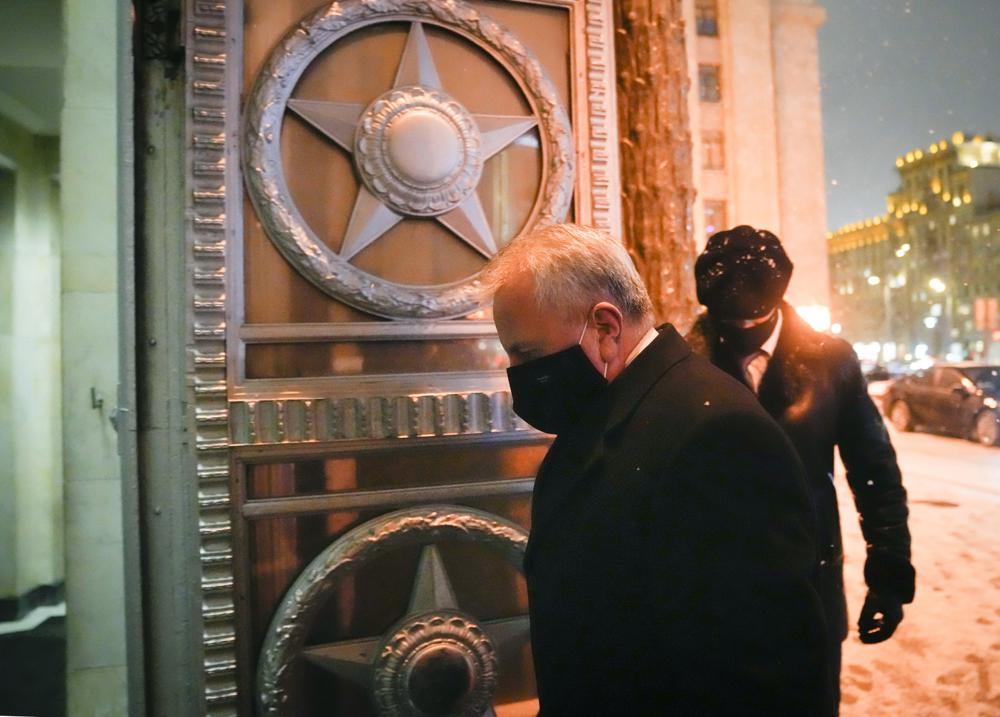 U.S. Ambassador to Russia John Sullivan enters the Russian Foreign Ministry building in Moscow, Russia, Wednesday, Jan. 26, 2022. Sullivan delivered a U.S. response to the Russian demands for security guarantees over NATO and Ukraine. (AP Photo/Alexander Zemlianichenko)