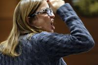Patricia Padauy Oliver habla durante su declaración de impacto de víctima en la audiencia de sentencia para el tirador de Marjory Stoneman Douglas High School, Nikolas Cruz, en el Palacio de Justicia del Condado de Broward en Fort Lauderdale, Florida, el martes 1 de noviembre de 2022. El hijo de Padauy Oliver, Joaquín Oliver, fue asesinado en los tiroteos de 2018. Cruz fue sentenciado a cadena perpetua por asesinar a 17 personas en la escuela secundaria Marjory Stoneman Douglas de Parkland hace más de cuatro años. (Amy Beth Bennett/South Florida Sun Sentinel vía AP, Pool)