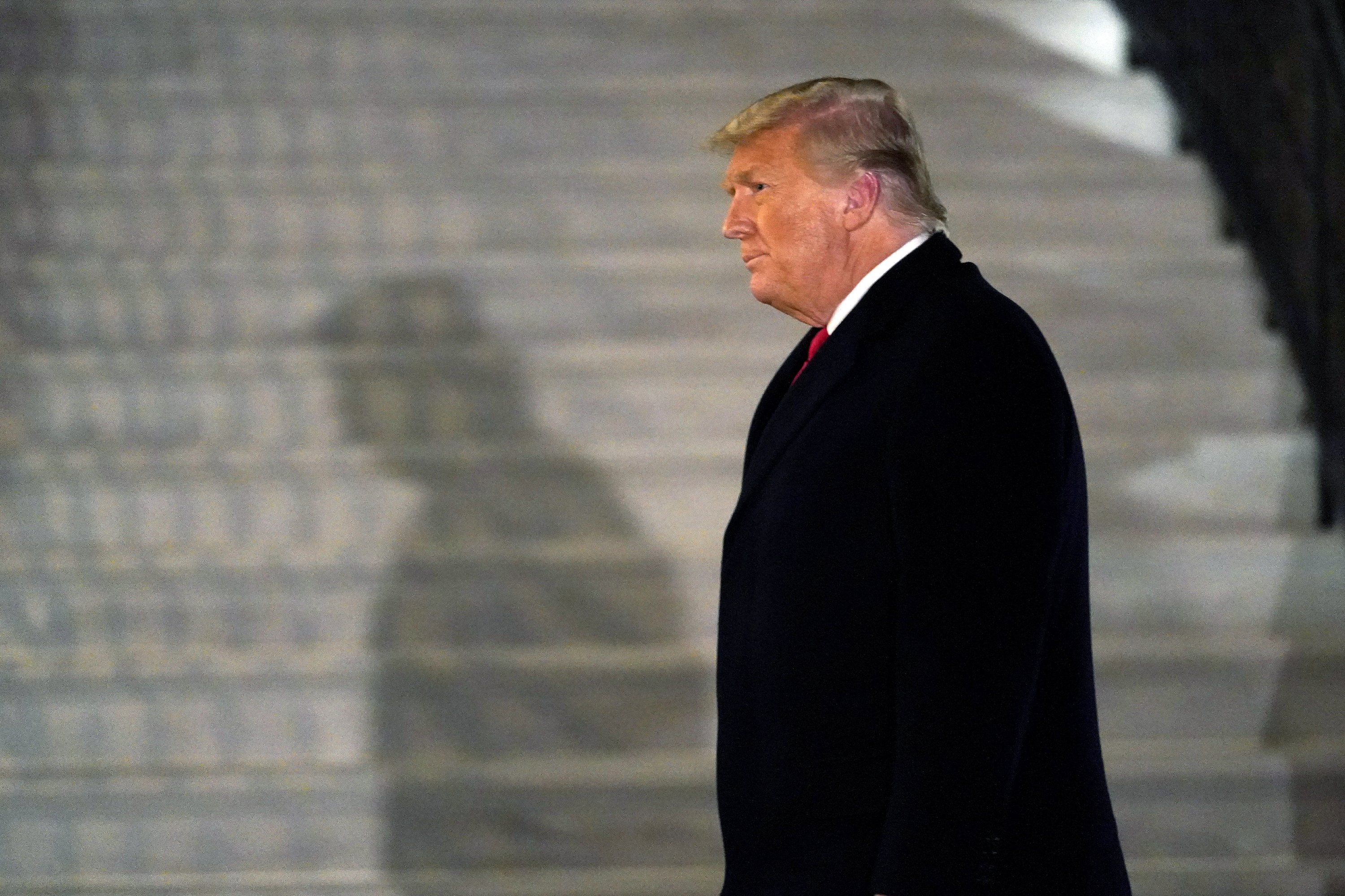 Trump leaves Washington on the morning of Biden’s inauguration