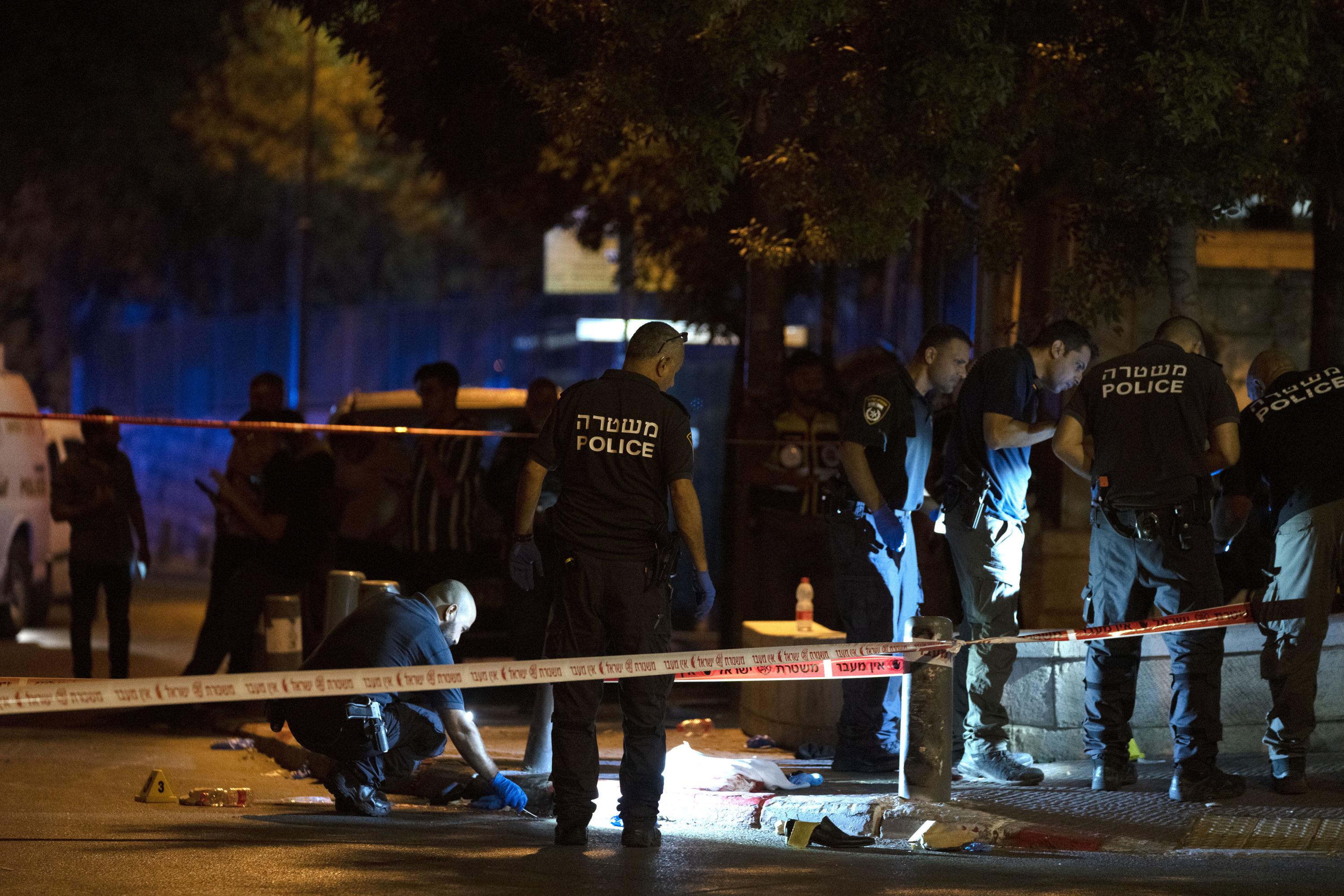 Gunman wounds 8 in late-night Jerusalem shooting