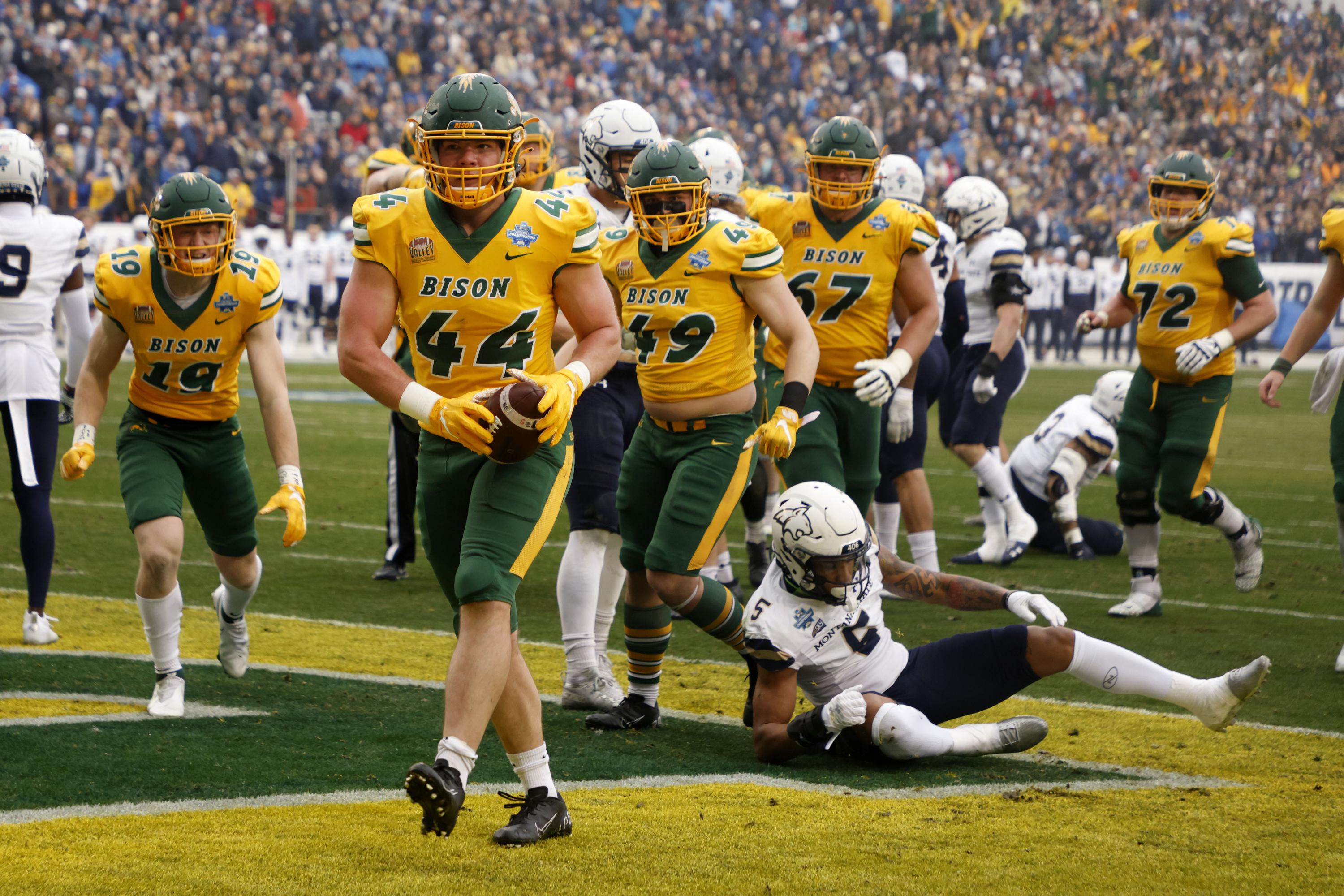 South Dakota State Awarded Top Seed In 24 team FCS Playoffs AP News