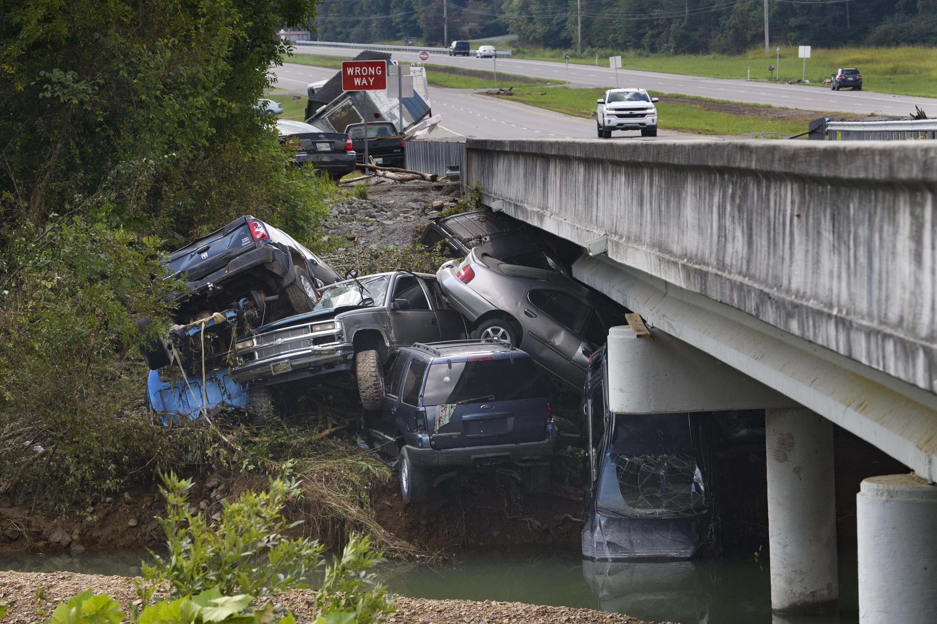 EXPLAINER How did Tennessee flooding downpour fall so fast? AP News