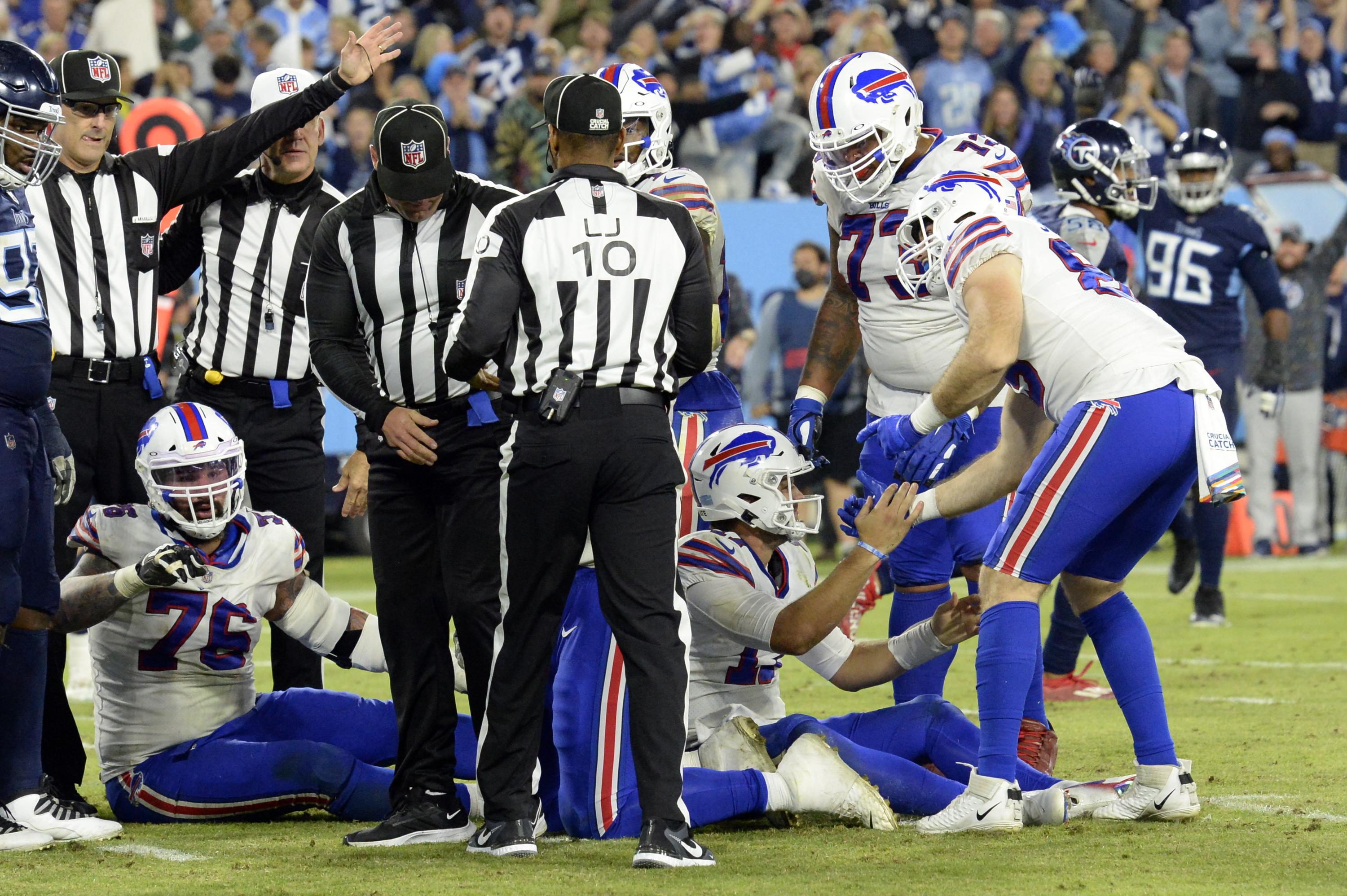Titans stop Allen on 4th down, hang on to beat Bills 3431 AP News