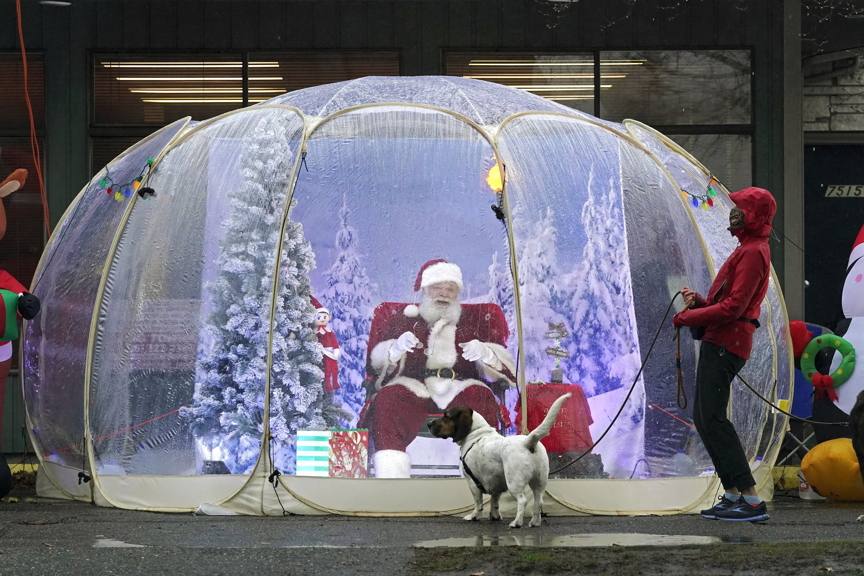 Santa's Wonderland invades Bass Pro Shops