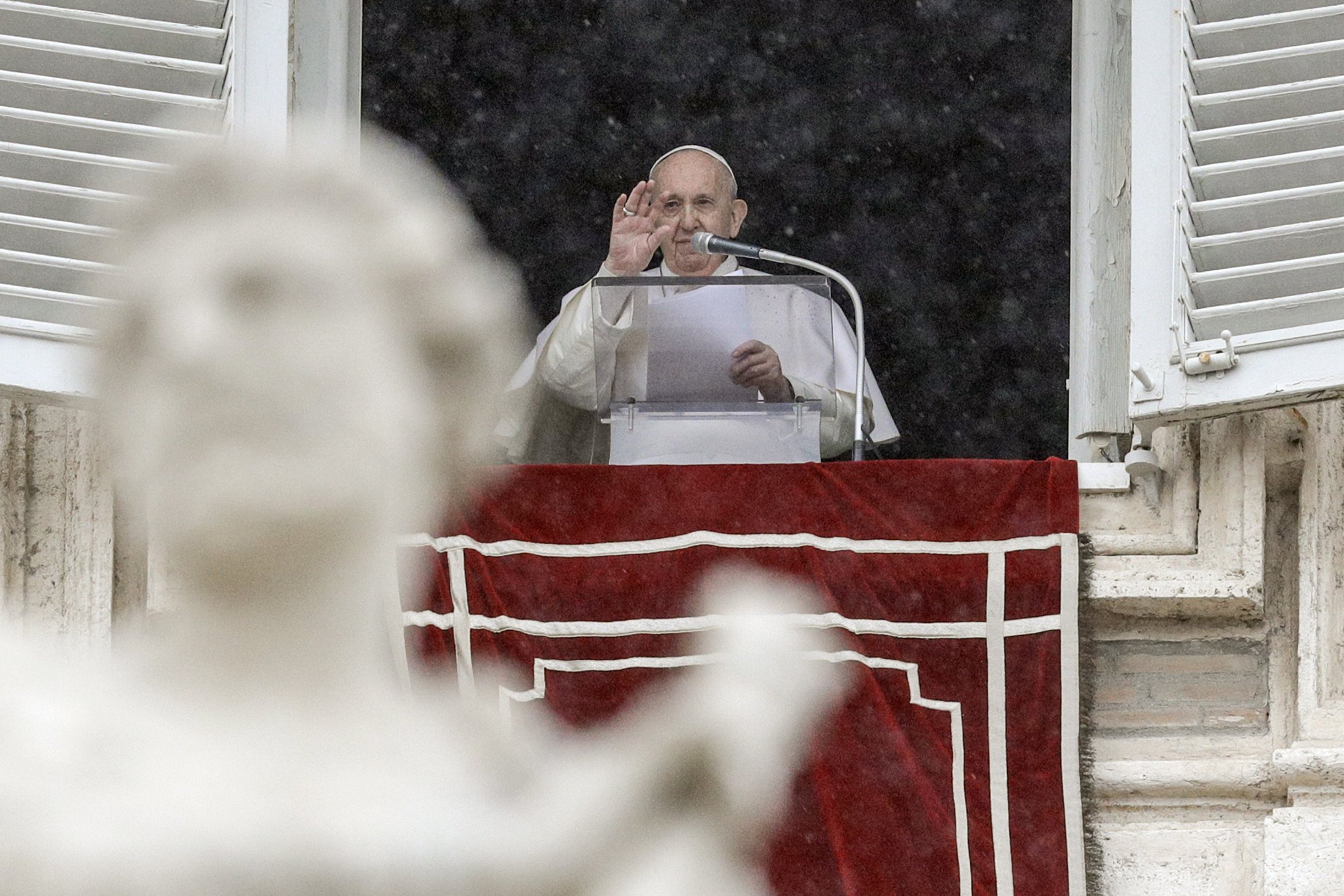 Pope seeks the “Copernican revolution” for the post-COVID economy