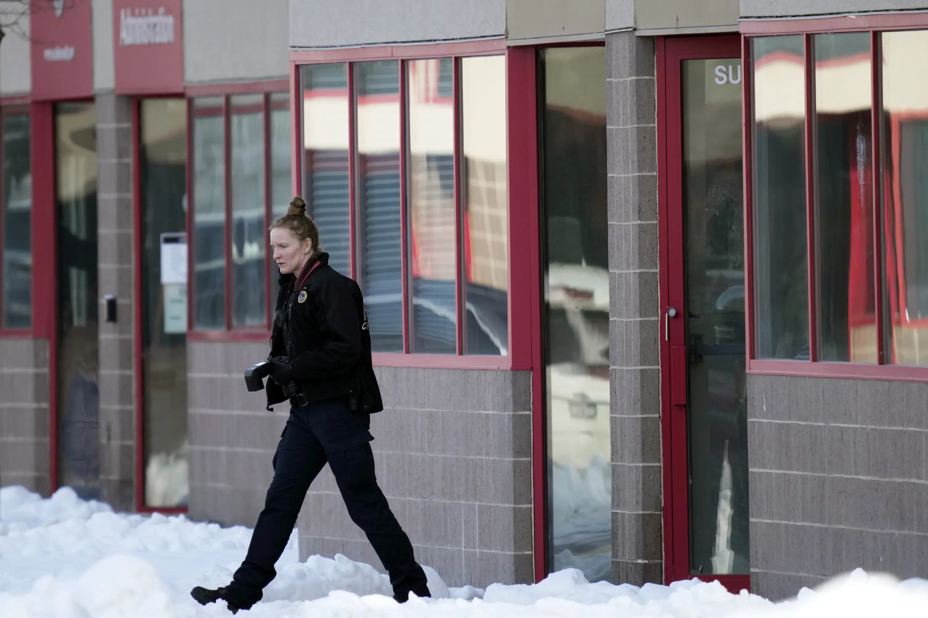 Des Moines school shooting: Live updates - The Associated Press