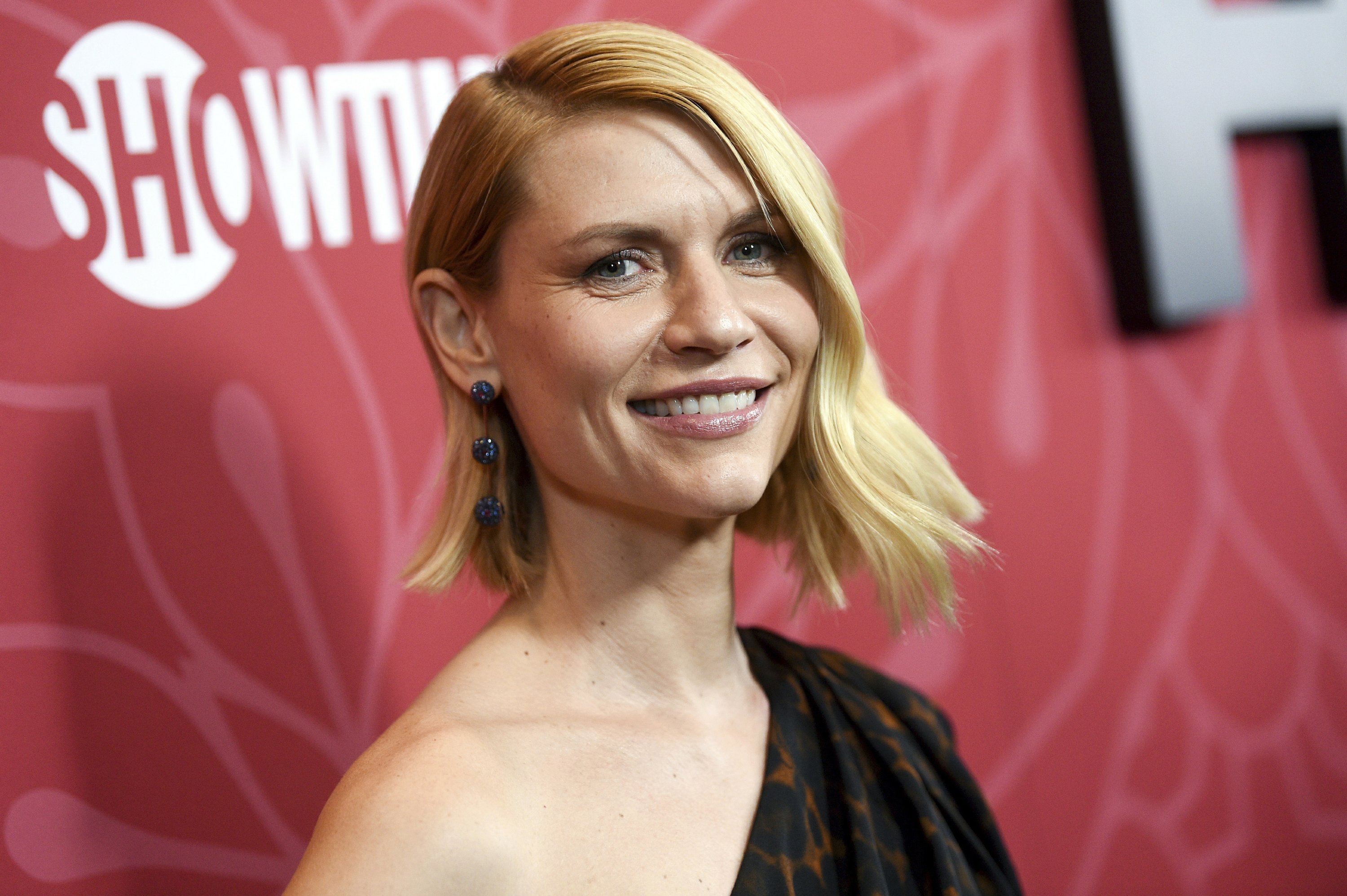 Claire Danes News, Pictures, and Videos - E! Online