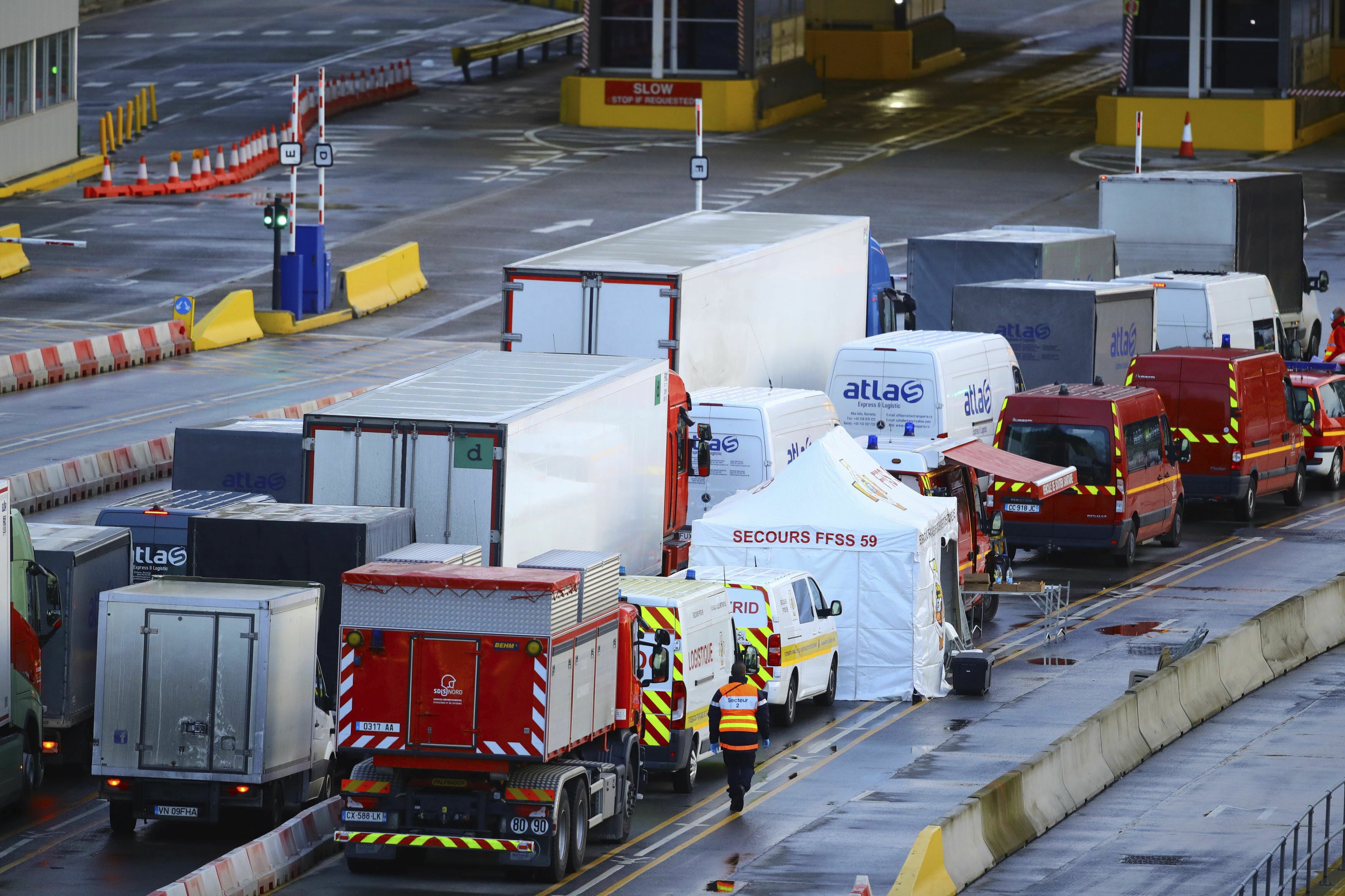 No Christmas Eve joy for truckers trapped in a UK virus jam