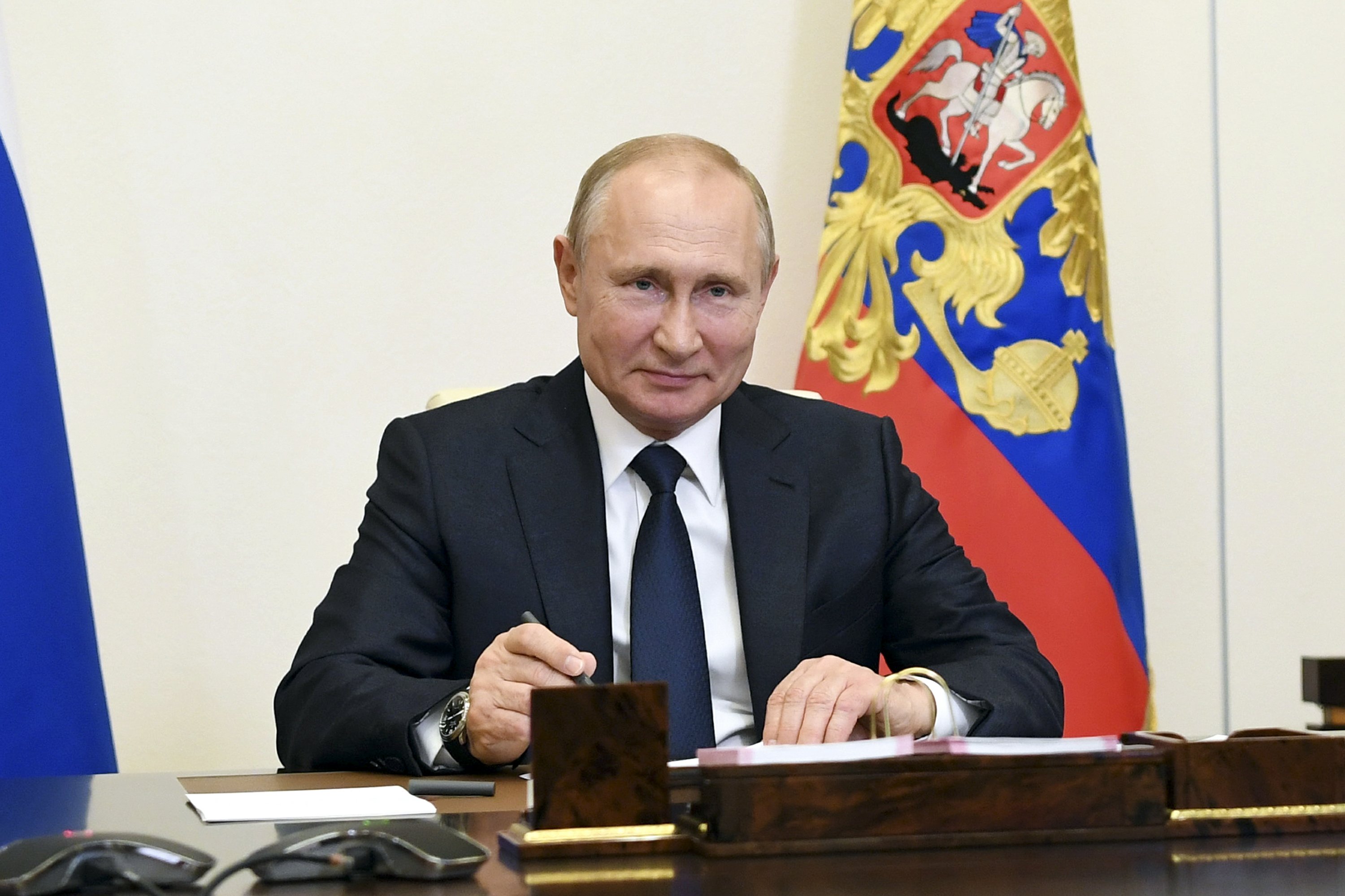 Putin Sets July 1 For Vote To Extend His Rule For Years Ap News 