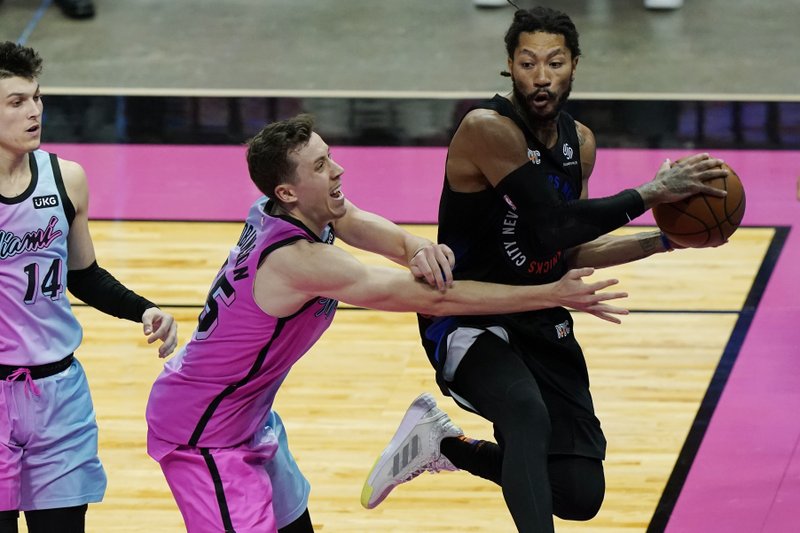 derrick rose first game
