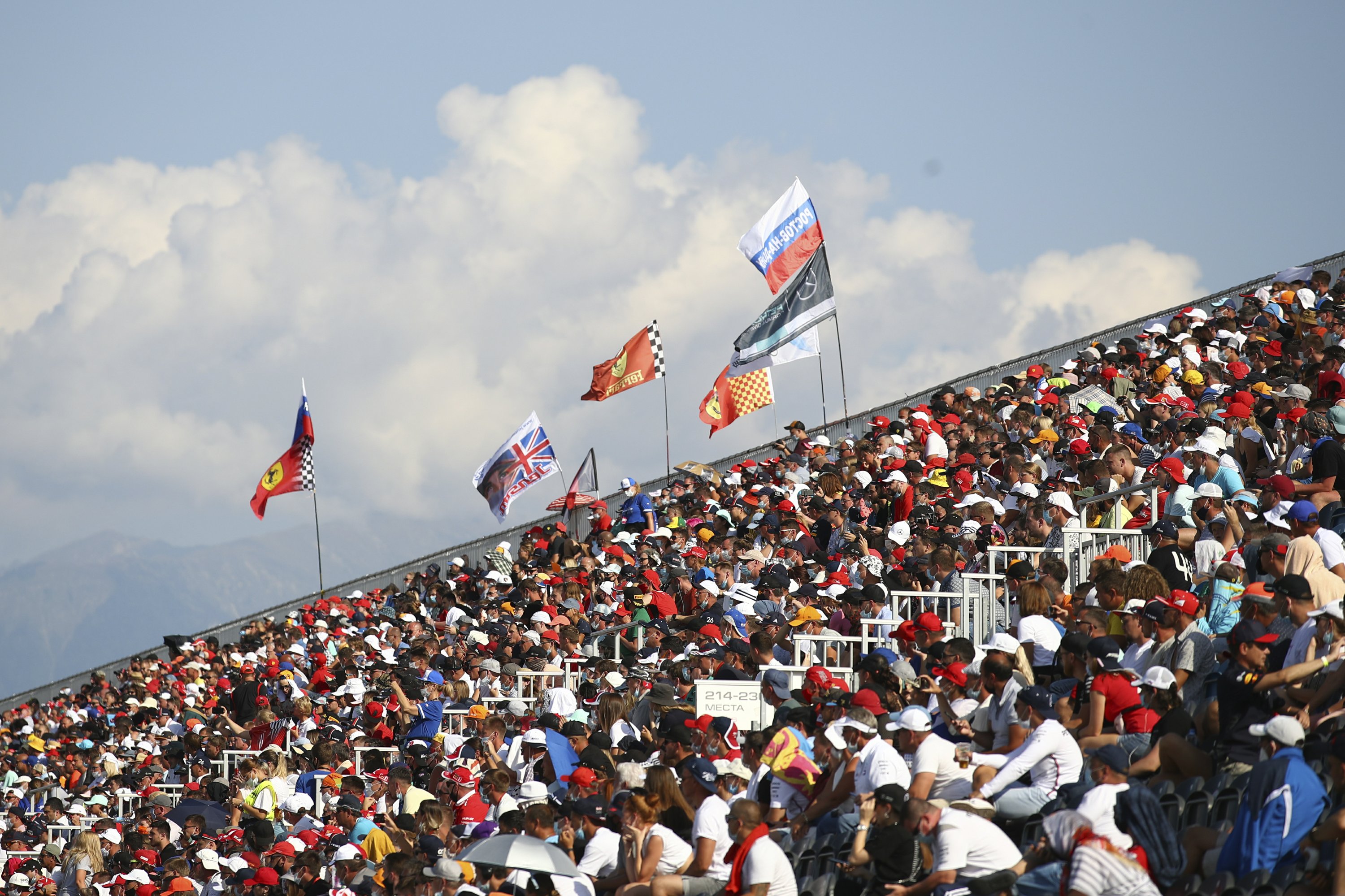 Turkish Grand Prix to be held One fans | AP