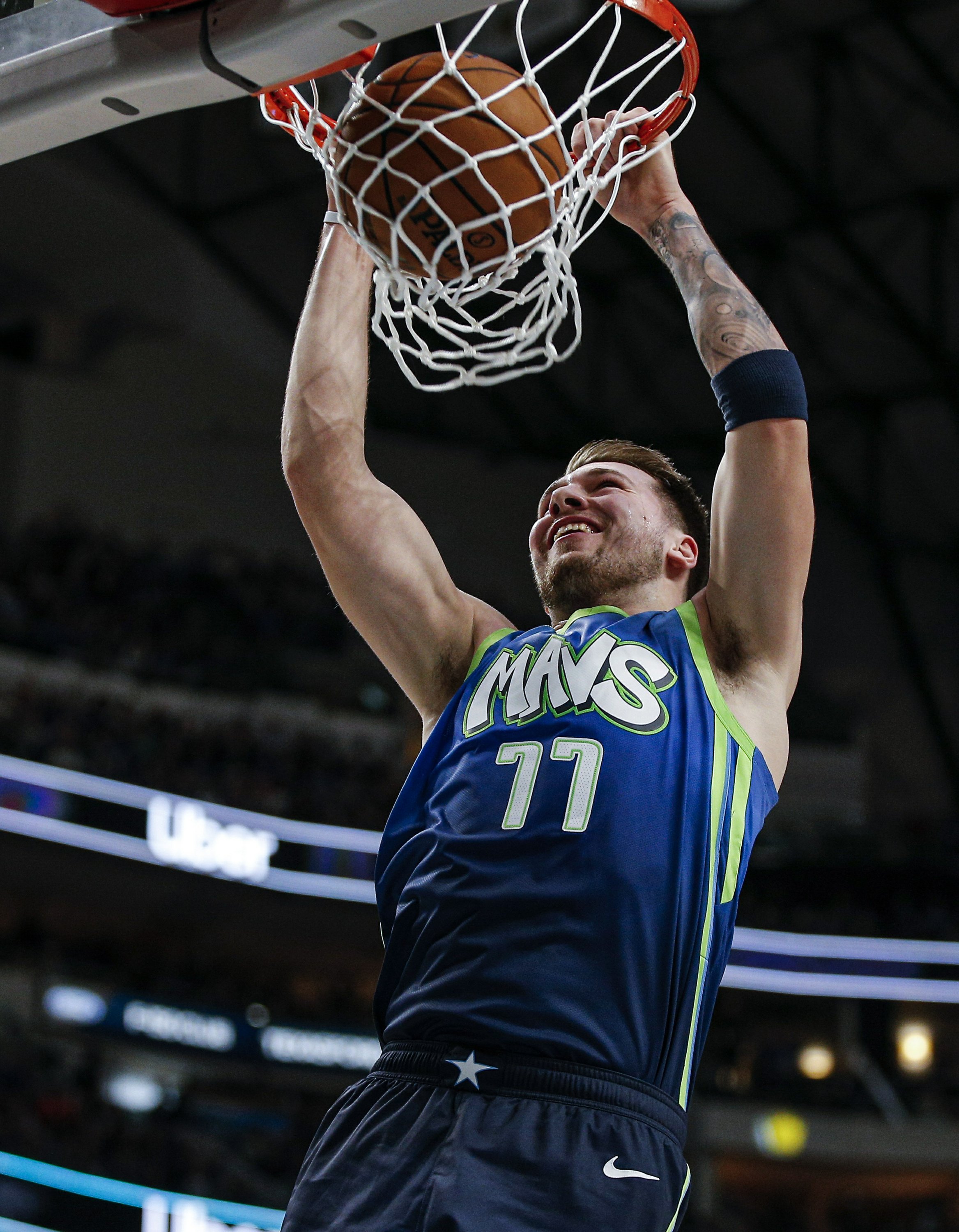 doncic dunk