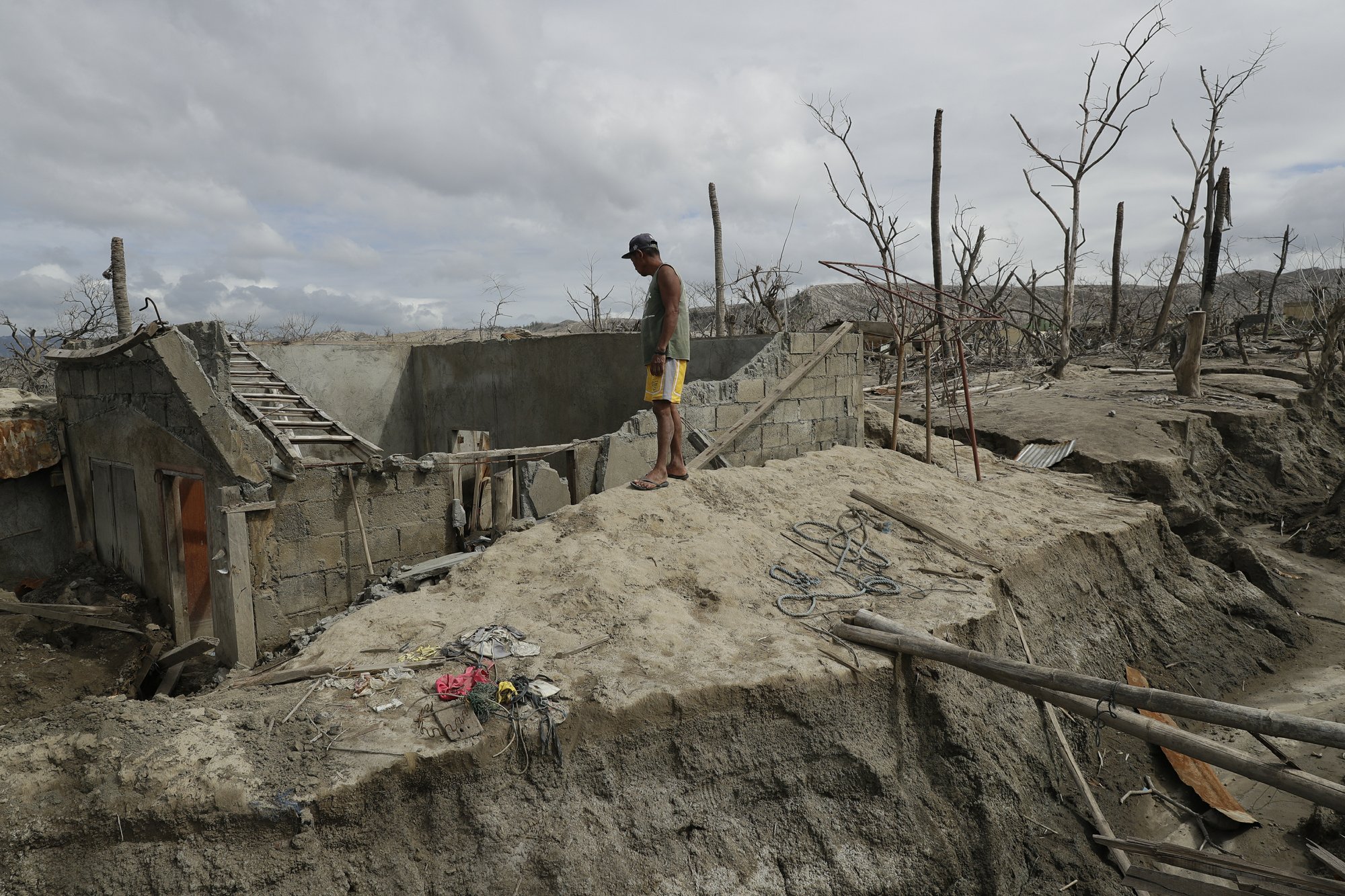 Ap Photos Only Ash Shells Of Homes Left On Volcano Island