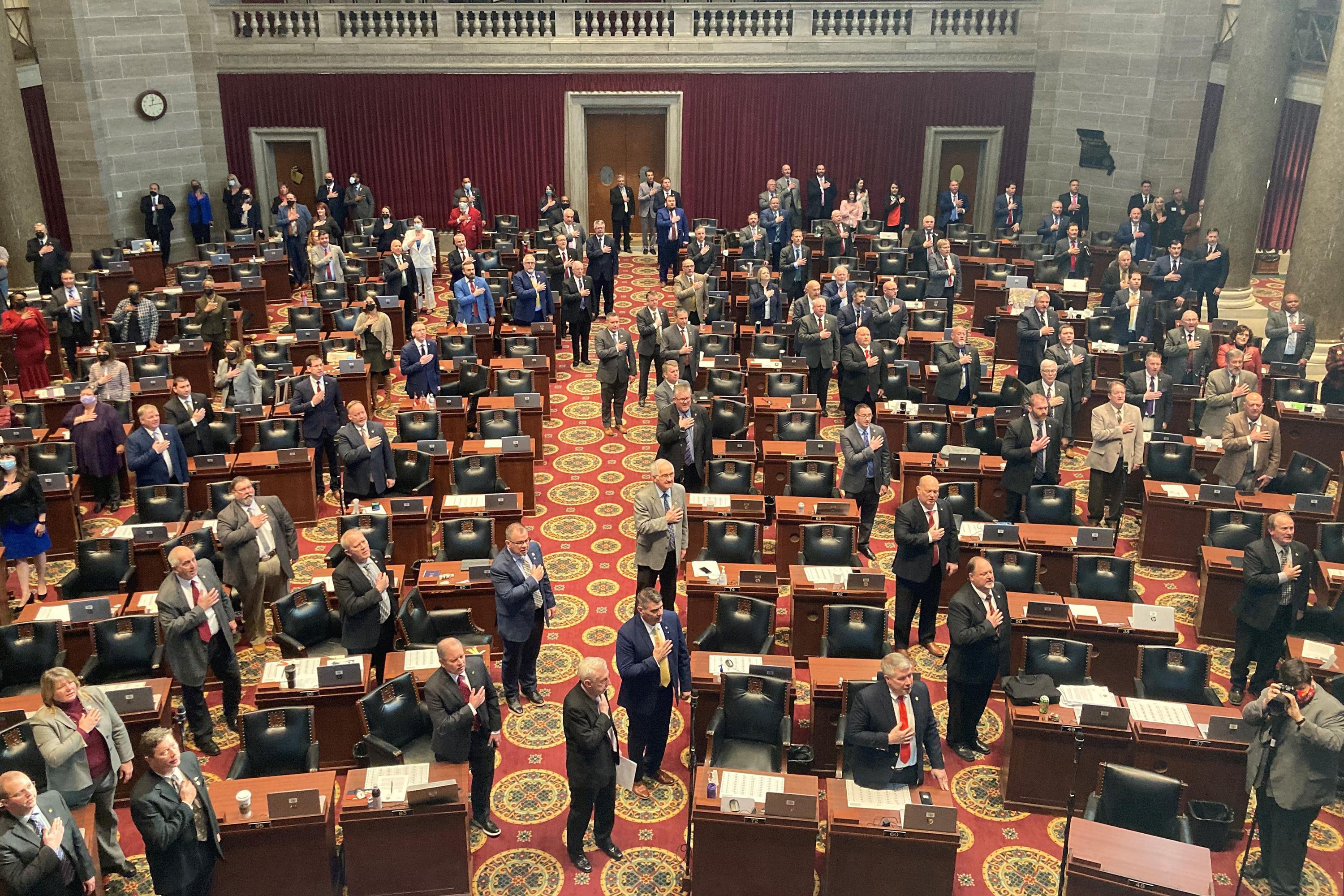 Missouri 2022 legislative session begins AP News