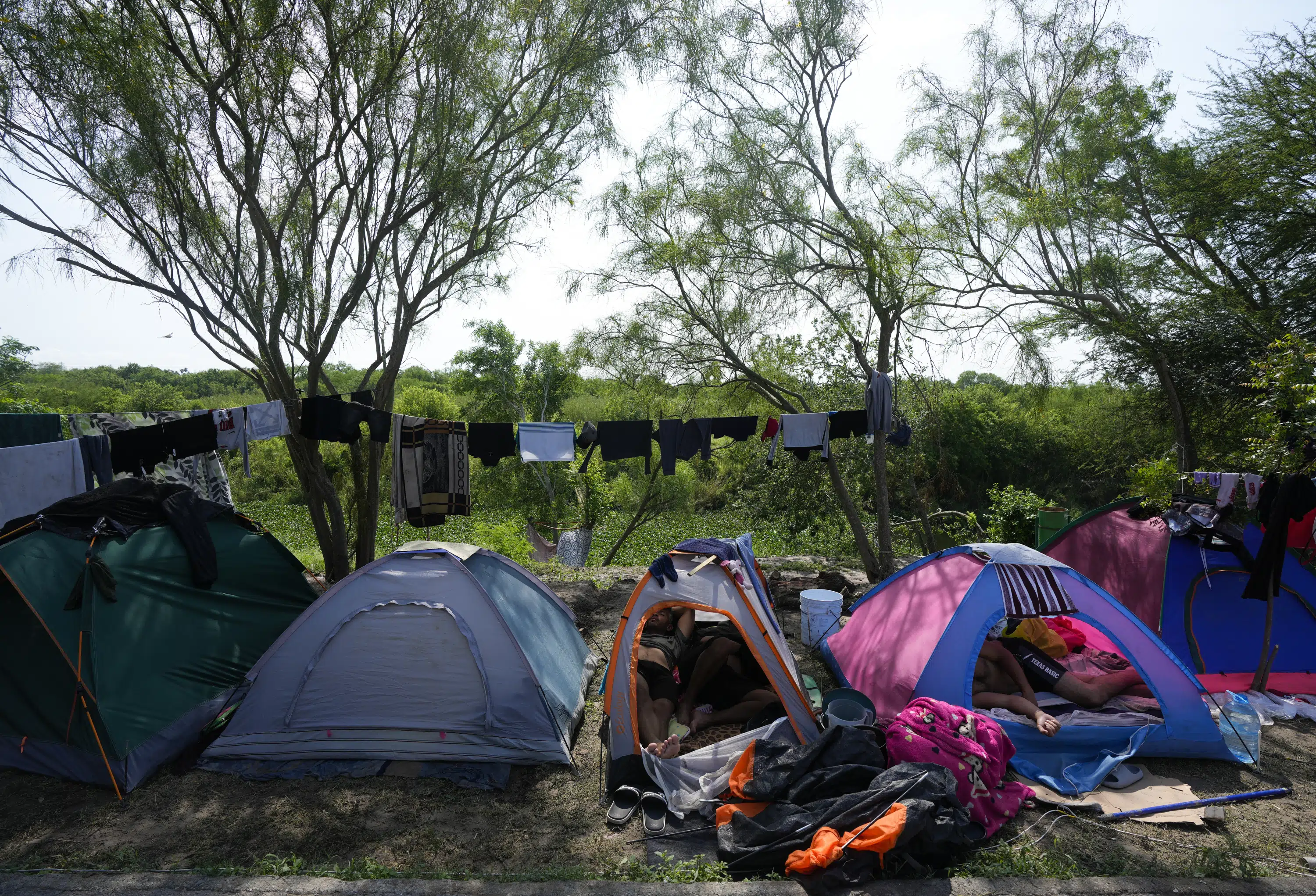 Menos llegadas de venezolanos conducen a una disminución en la entrada ilegal a EE. UU. después de los límites de asilo por la pandemia