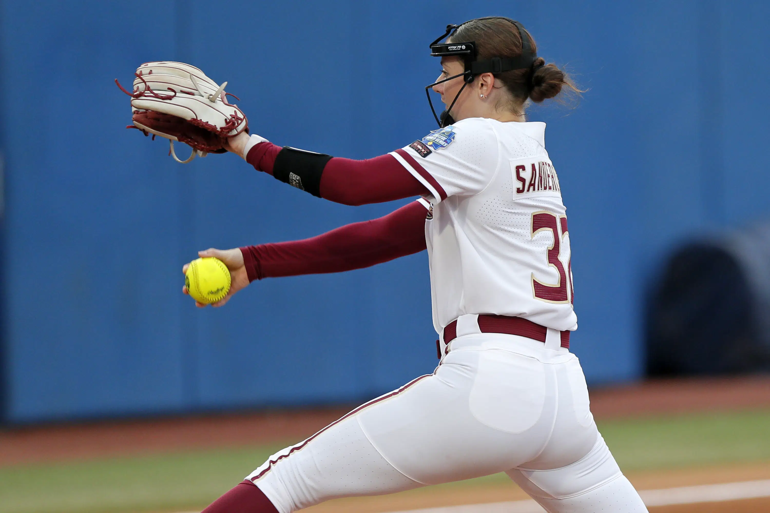 Sandercock, Mudge lead Florida State past Oklahoma State 8-0 in Women’s College World Series