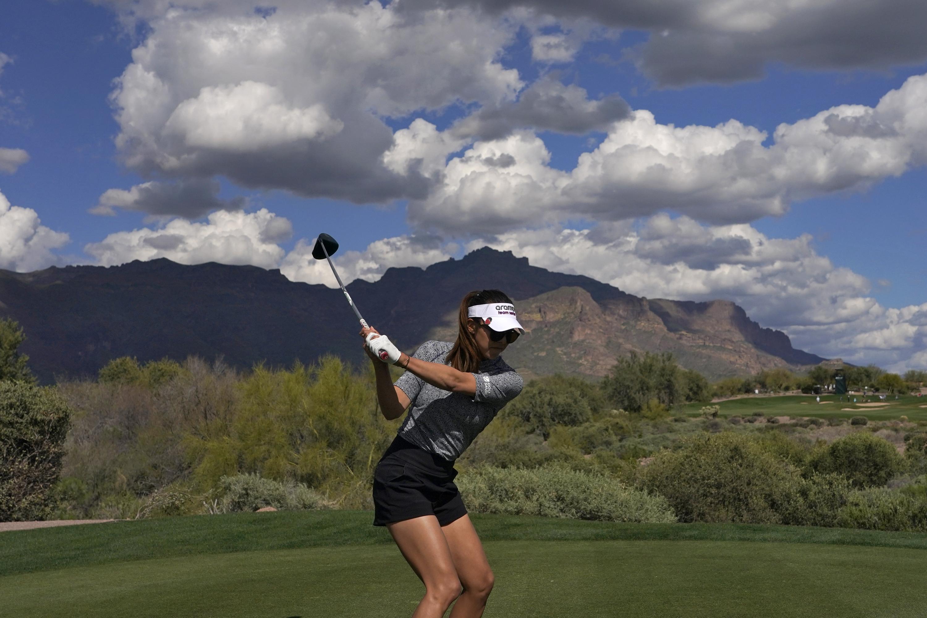 Lee, Shin, Lopez share lead at LPGA's 1st full-field event | AP News