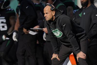 Jets' Saleh prepared to not coach Sunday due to COVID-19 | AP News