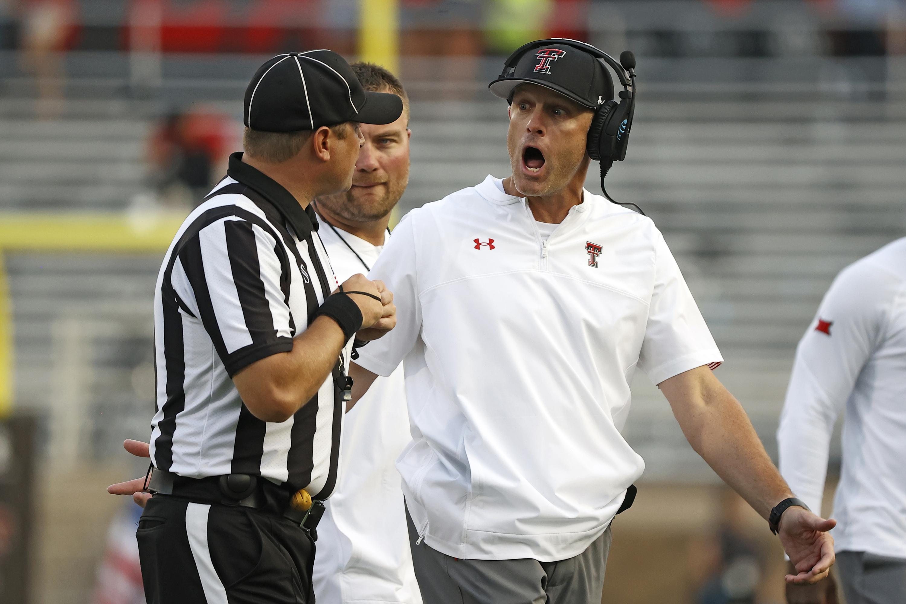 Texas Tech fires coach Wells after 2-plus mediocre seasons | AP News