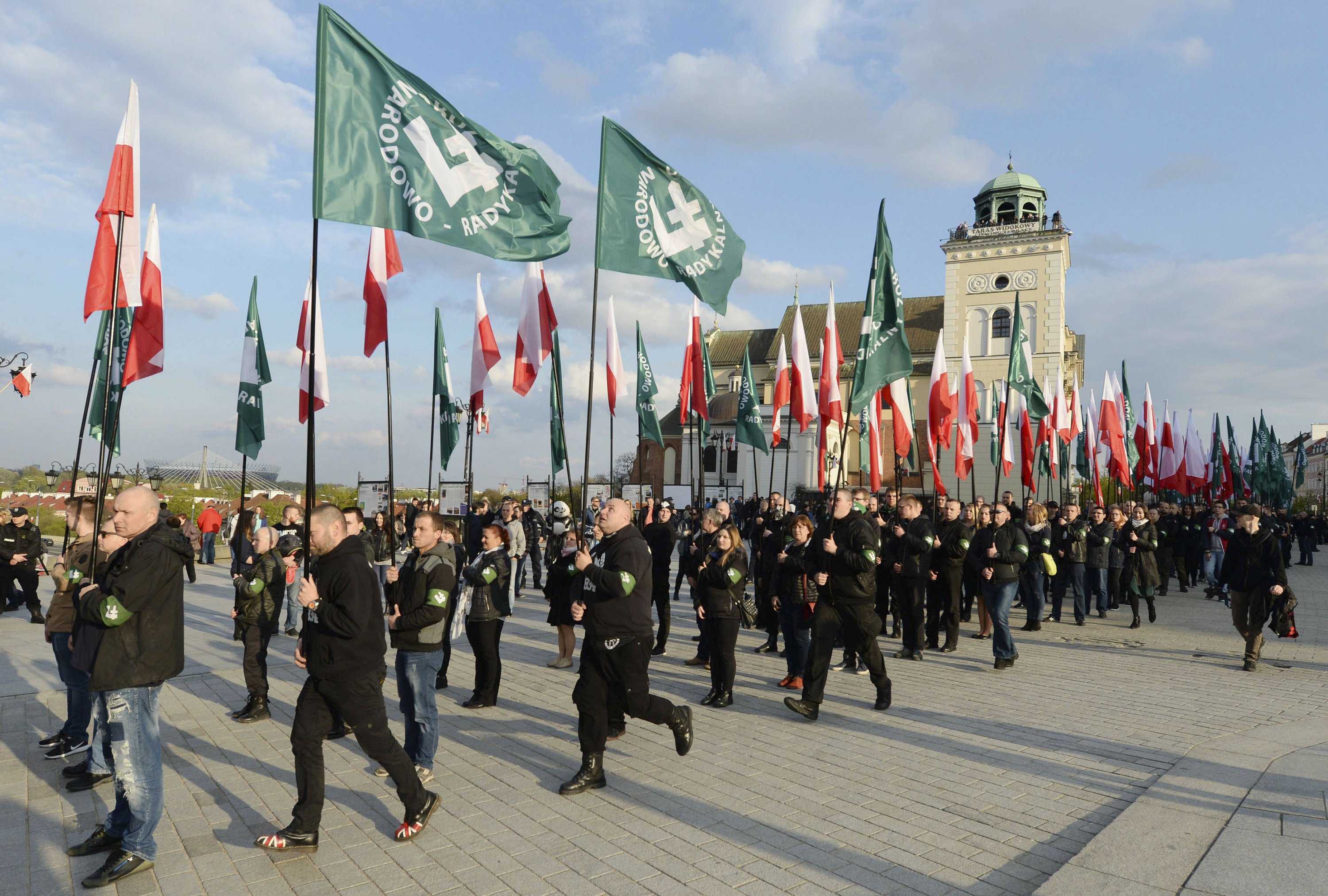 Polski historyk z prawicowo-ekstremistyczną przeszłością rezygnuje ze stanowiska państwowego