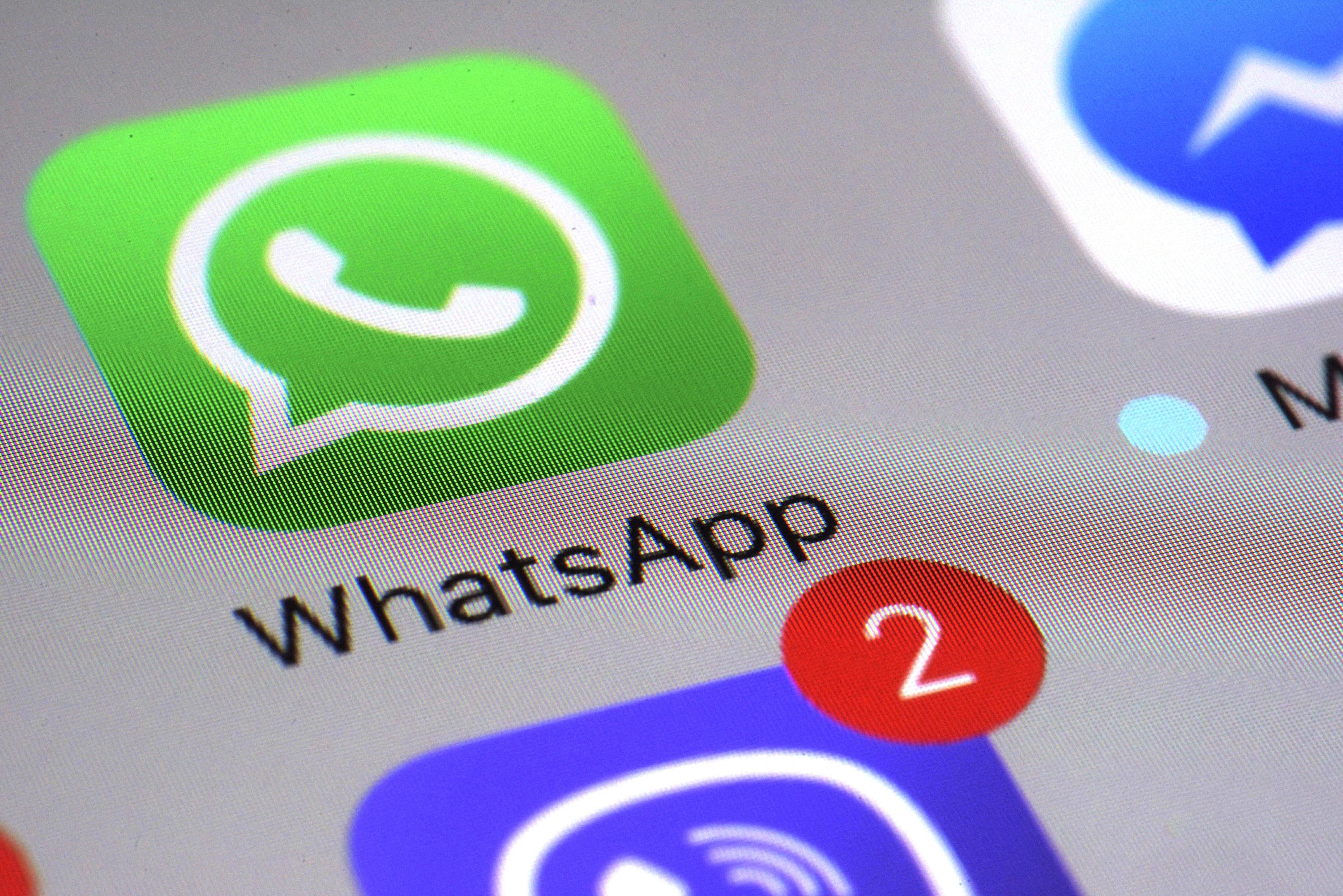 WhatsApp growth slows with the rise of rivals Signal and Telegram