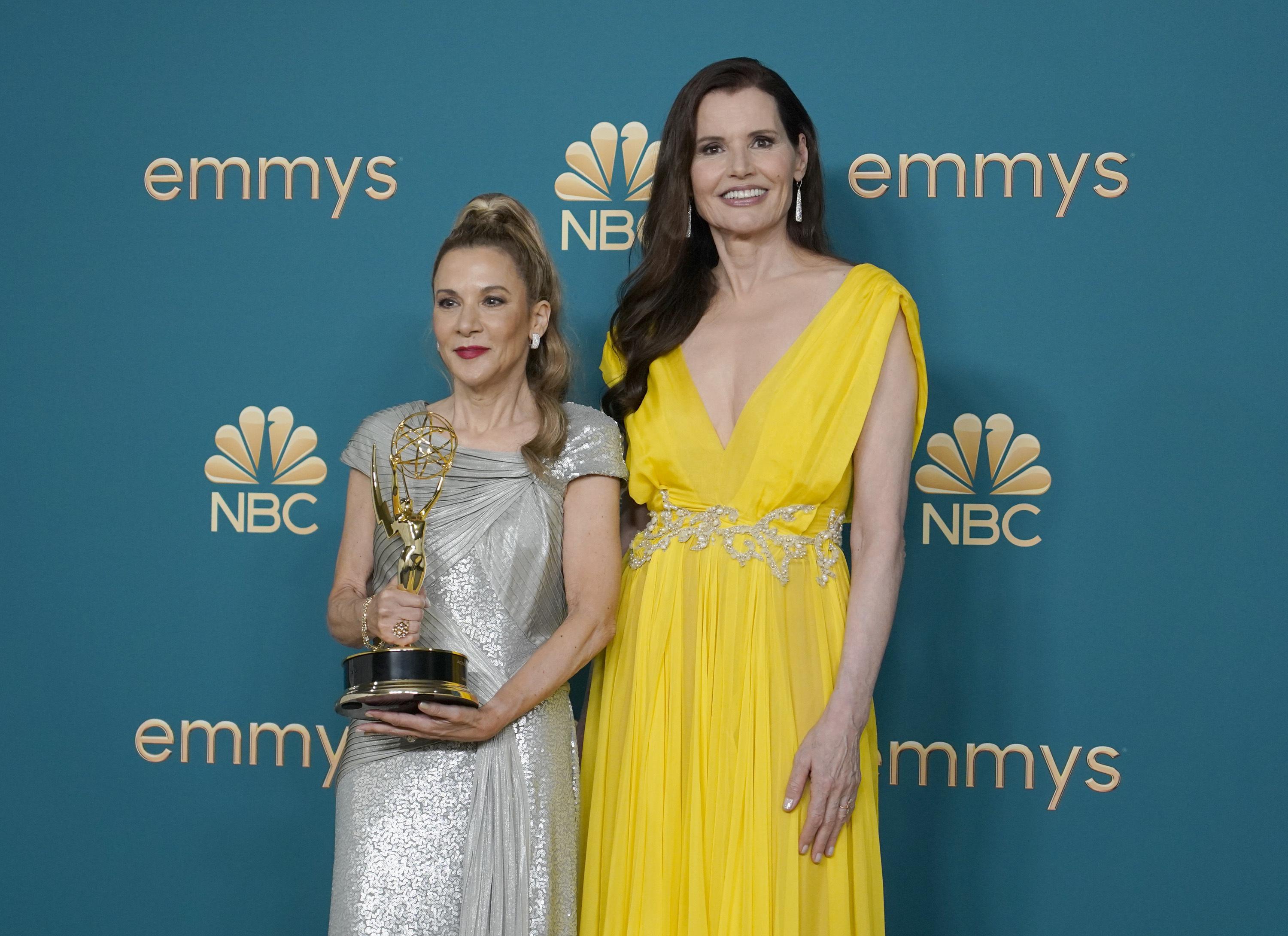 Live updates: 2022 Emmys