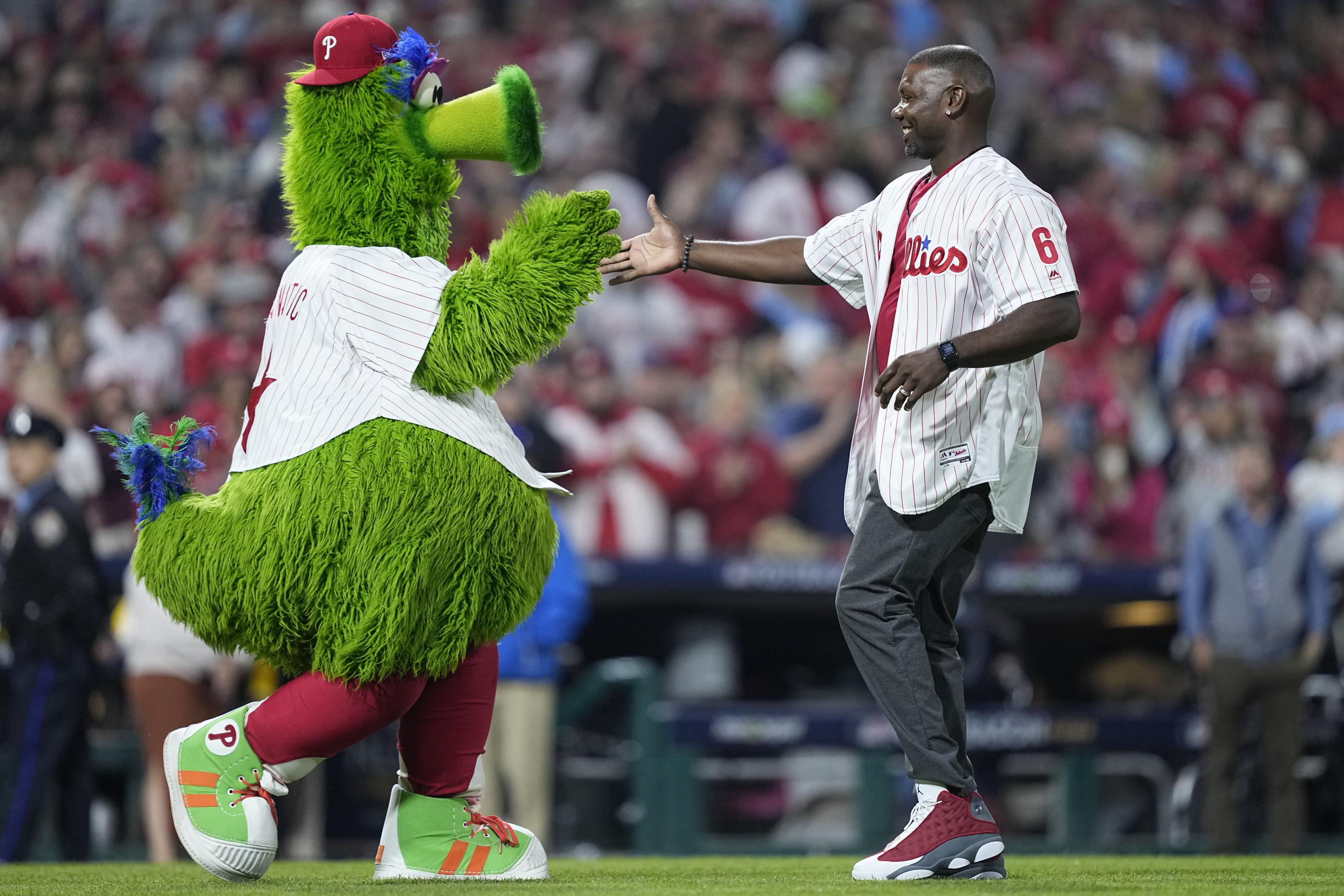 Filis Reciben A Astros Con La Serie Mundial Empatada 1 1 AP News filis-reciben-a-astros-con-la-serie-mundial-empatada-1-1-ap-news