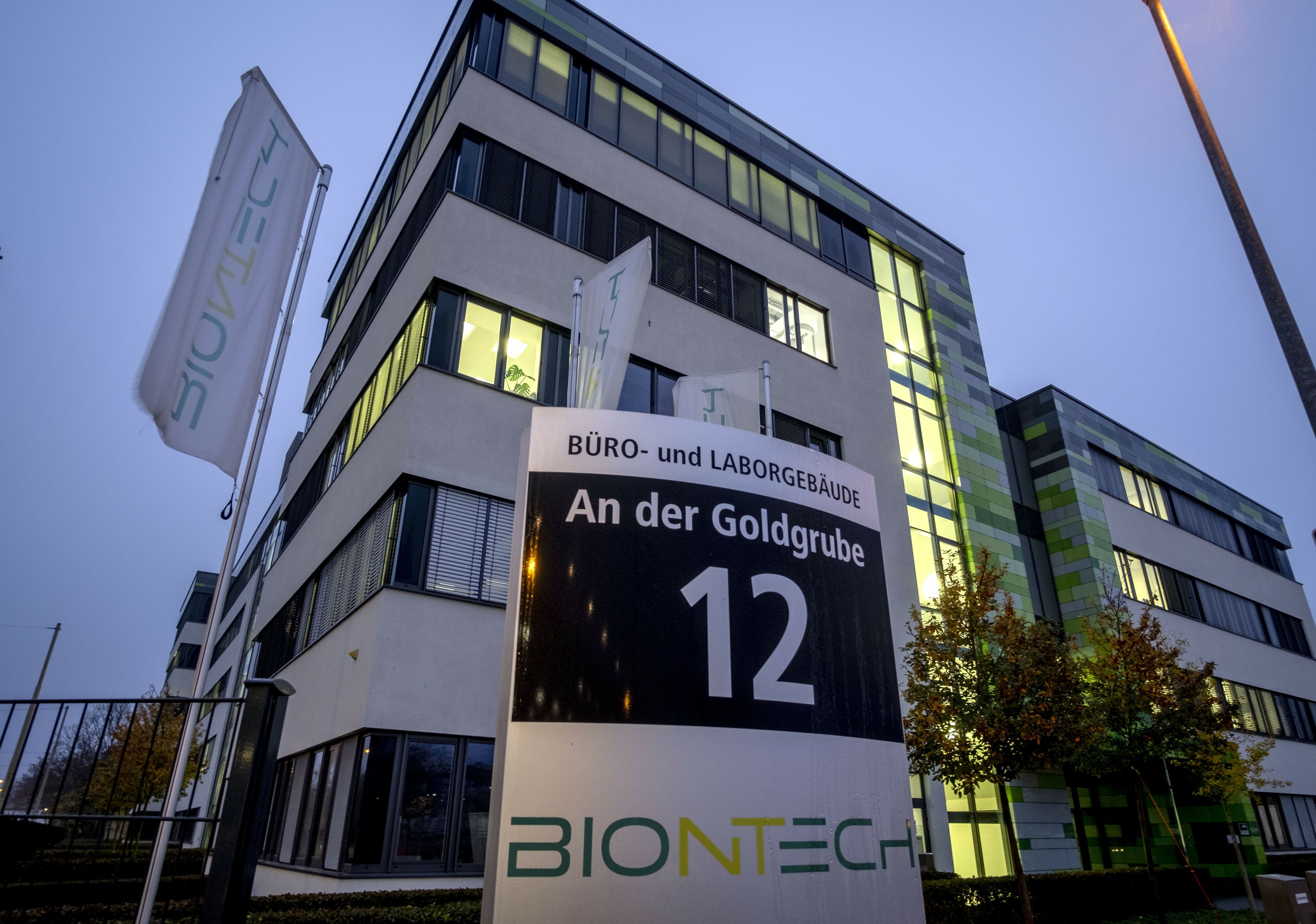 Biontech Mainz Just A Few Kilograms Are Enough To Vaccinate Millions 