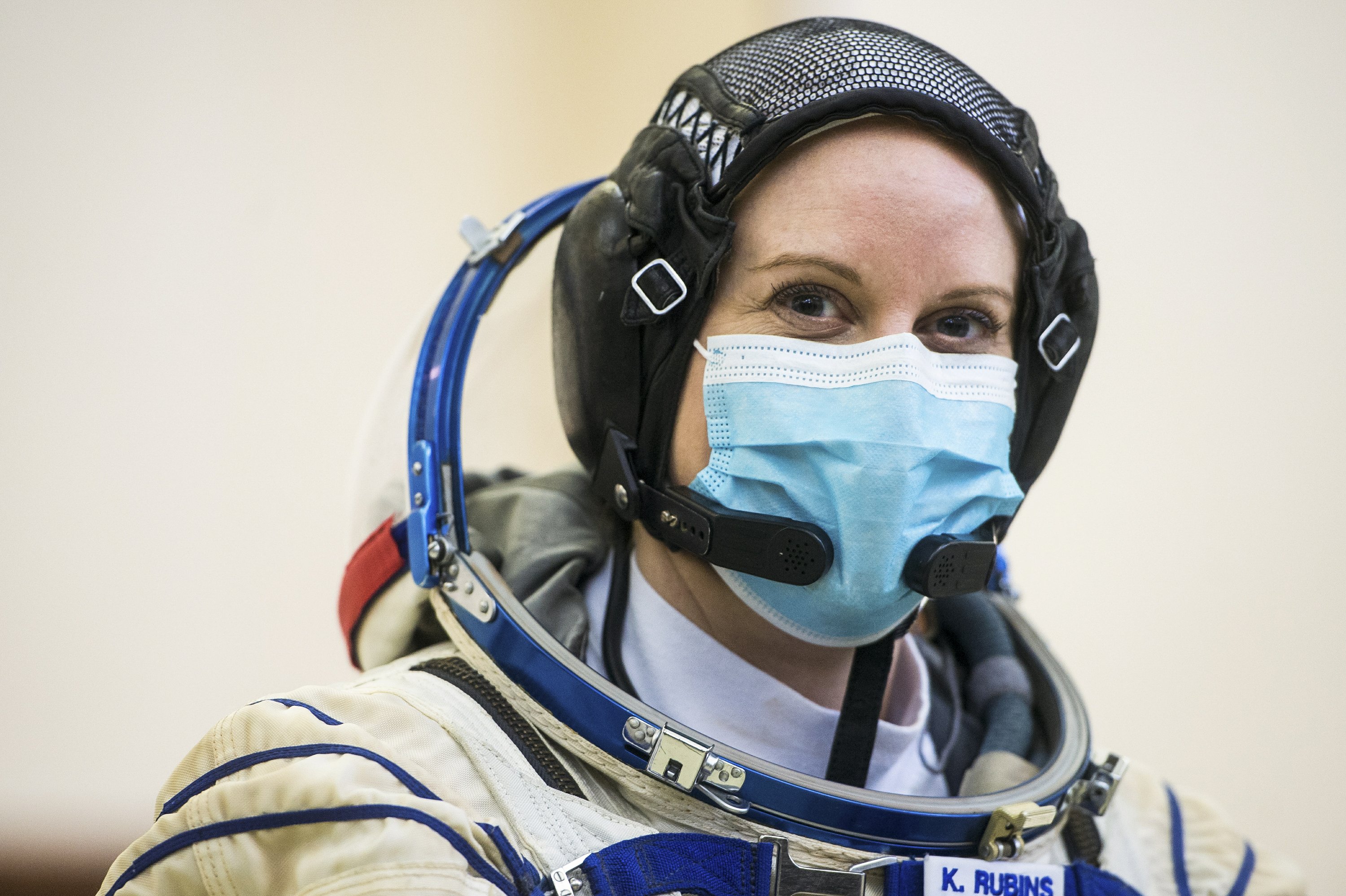 az-news-ai.blogspot.com - NASA astronaut plans to cast her ballot from space station - The Associated Press