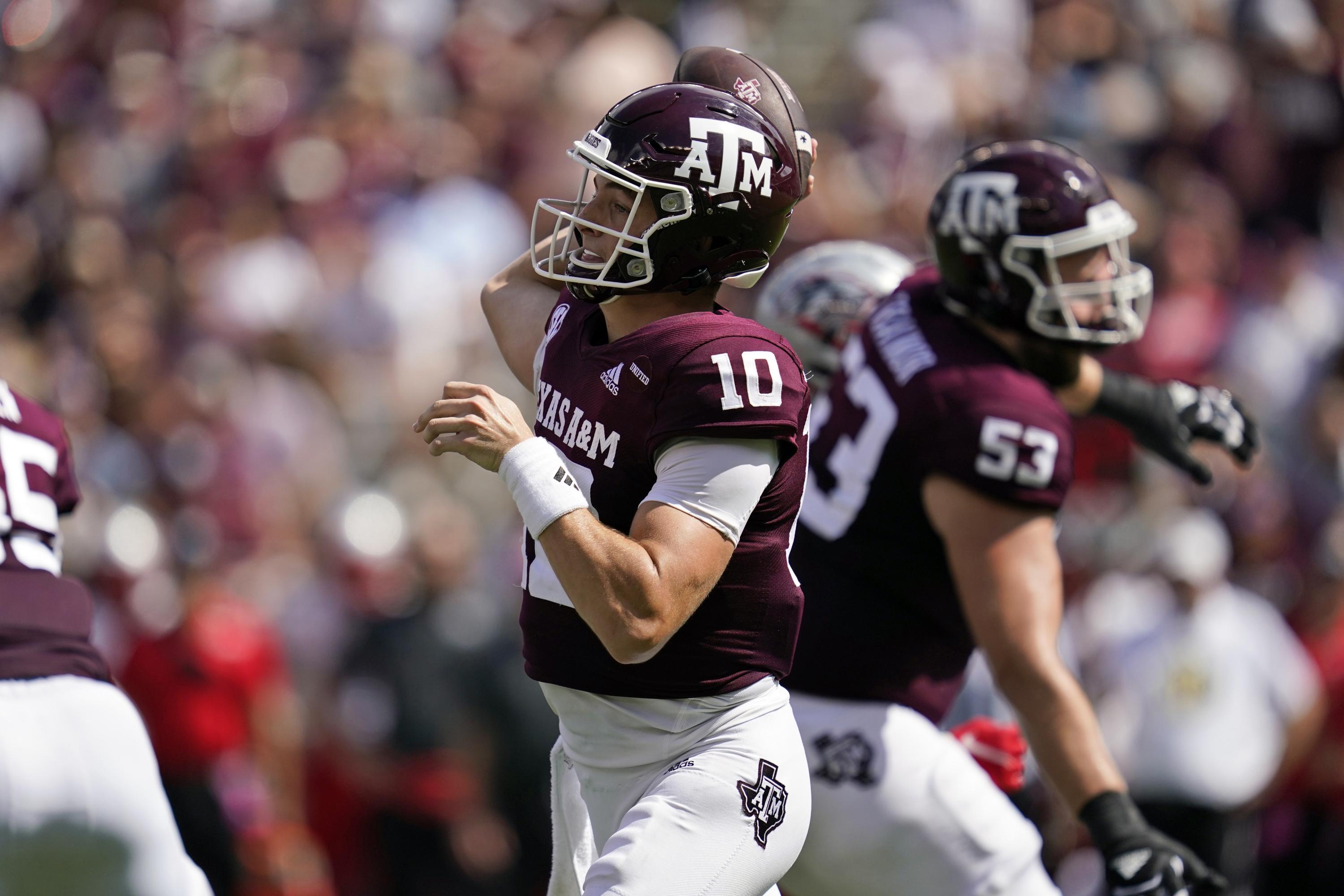 Old SWC rivals Texas A&MArkansas game highlights SEC slate AP News