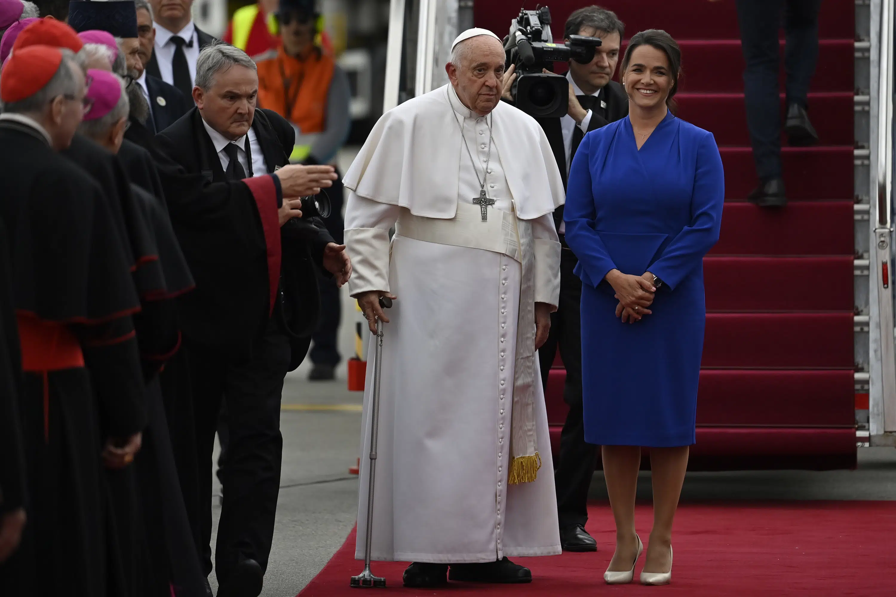 Der Papst spricht von einer geheimen Friedensmission und der Hilfe für die Kinder der Ukraine