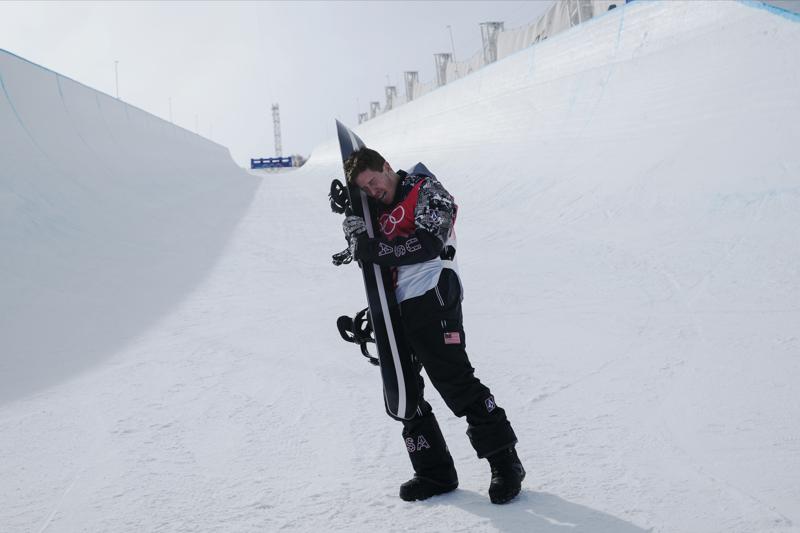United States' Shaun White gets emotional after the men's halfpipe finals at the 2022 Winter Olympics, Friday, Feb. 11, 2022, in Zhangjiakou, China. (AP Photo/Lee Jin-man)