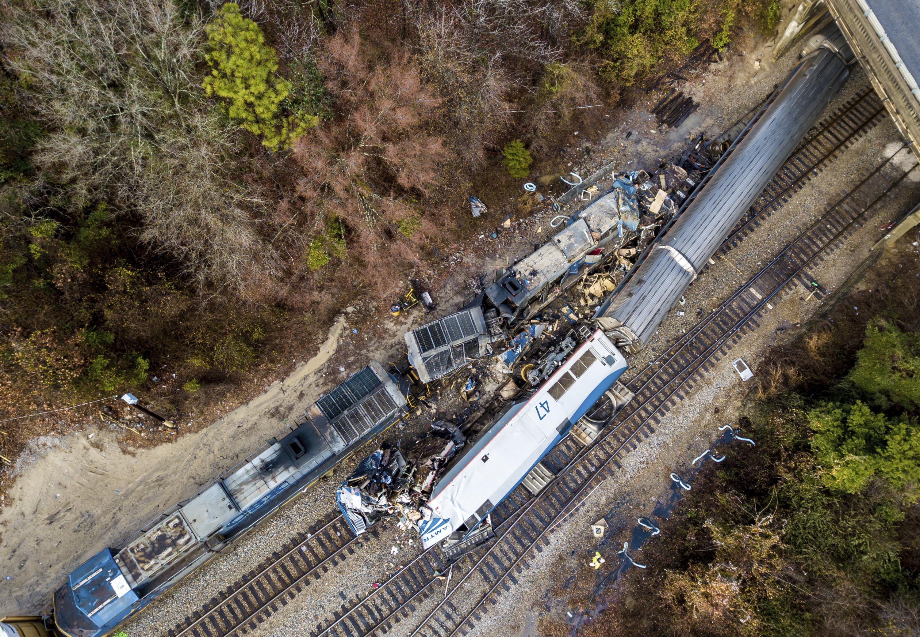 Amtrak crash in South Carolina leaves 2 dead, over 100 hurt AP News
