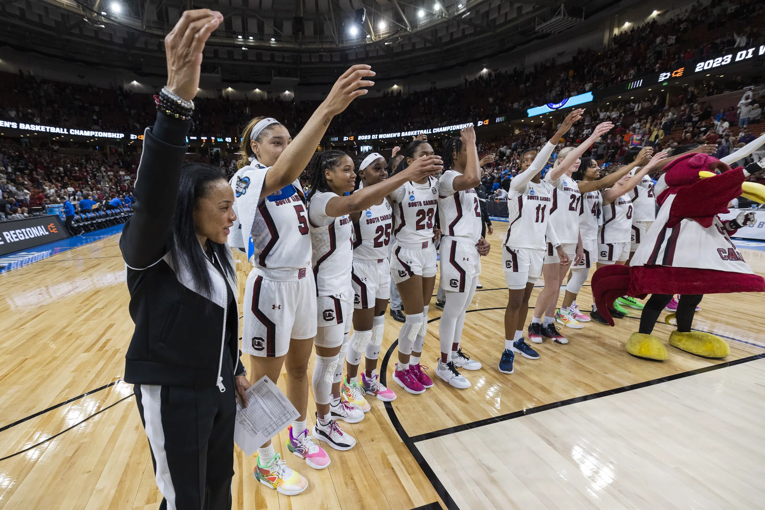 Les femmes de Boston, en Caroline du Sud, dominent UCLA dans March Madness