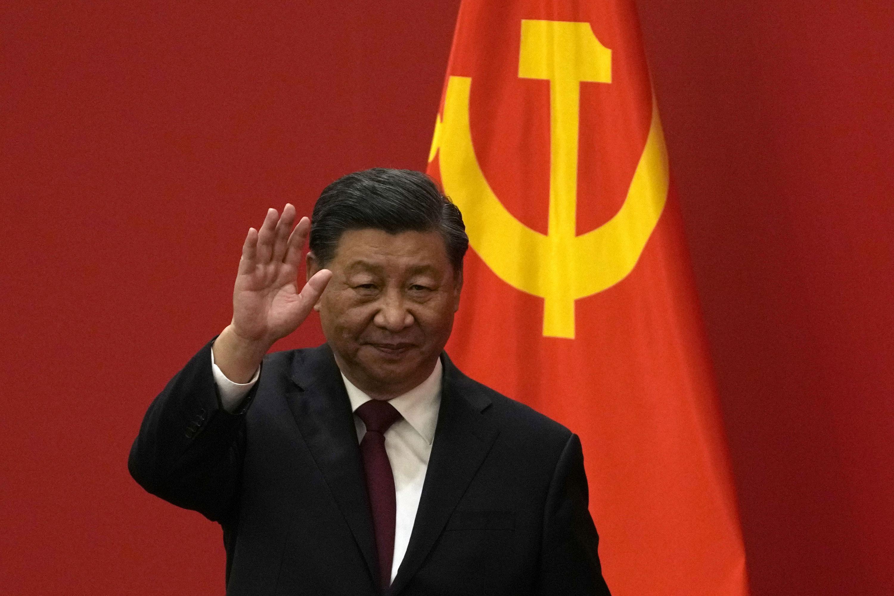 China's Xi expands powers, promotes allies | AP News