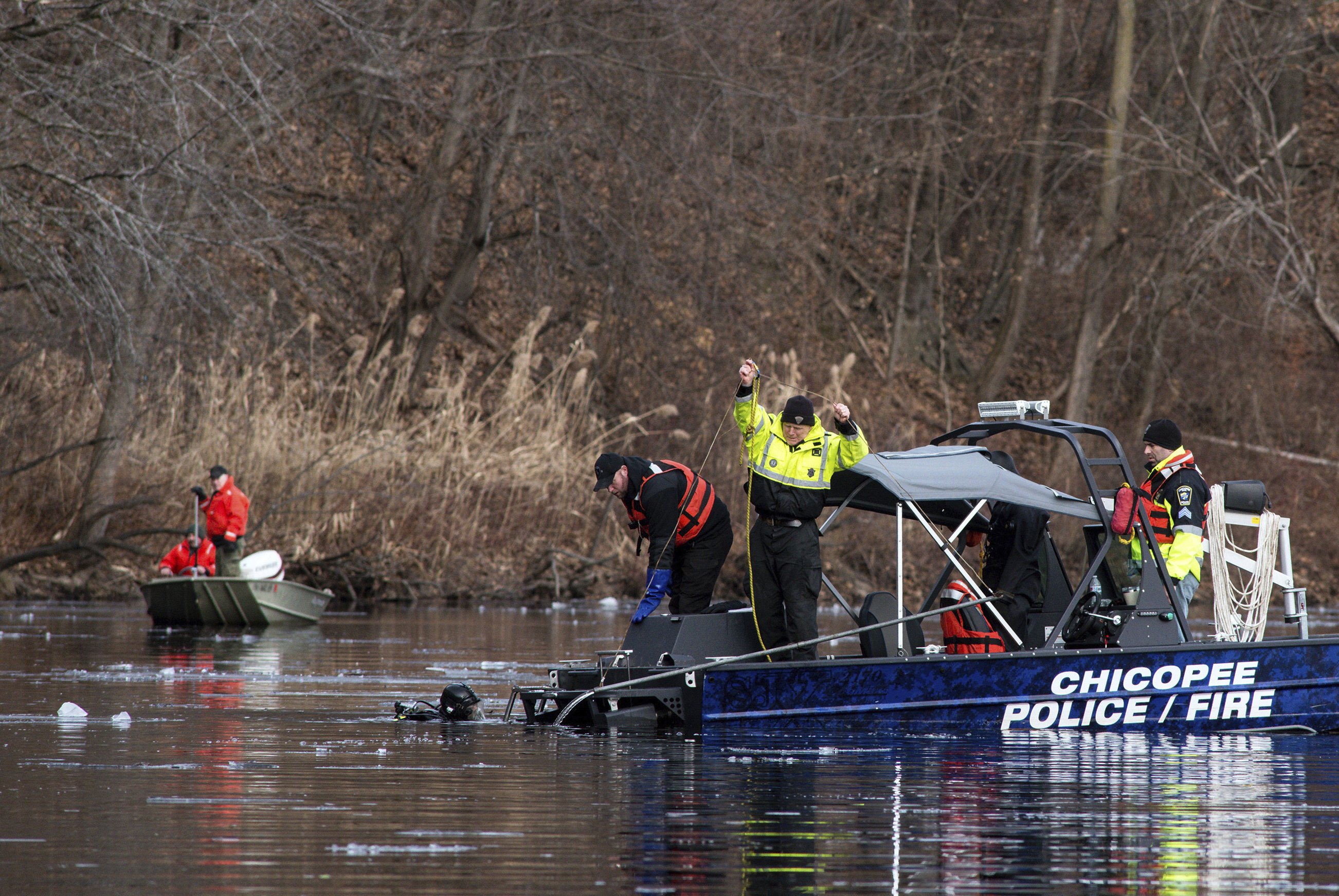 Police: Boy recovered from Massachusetts river dies | AP News