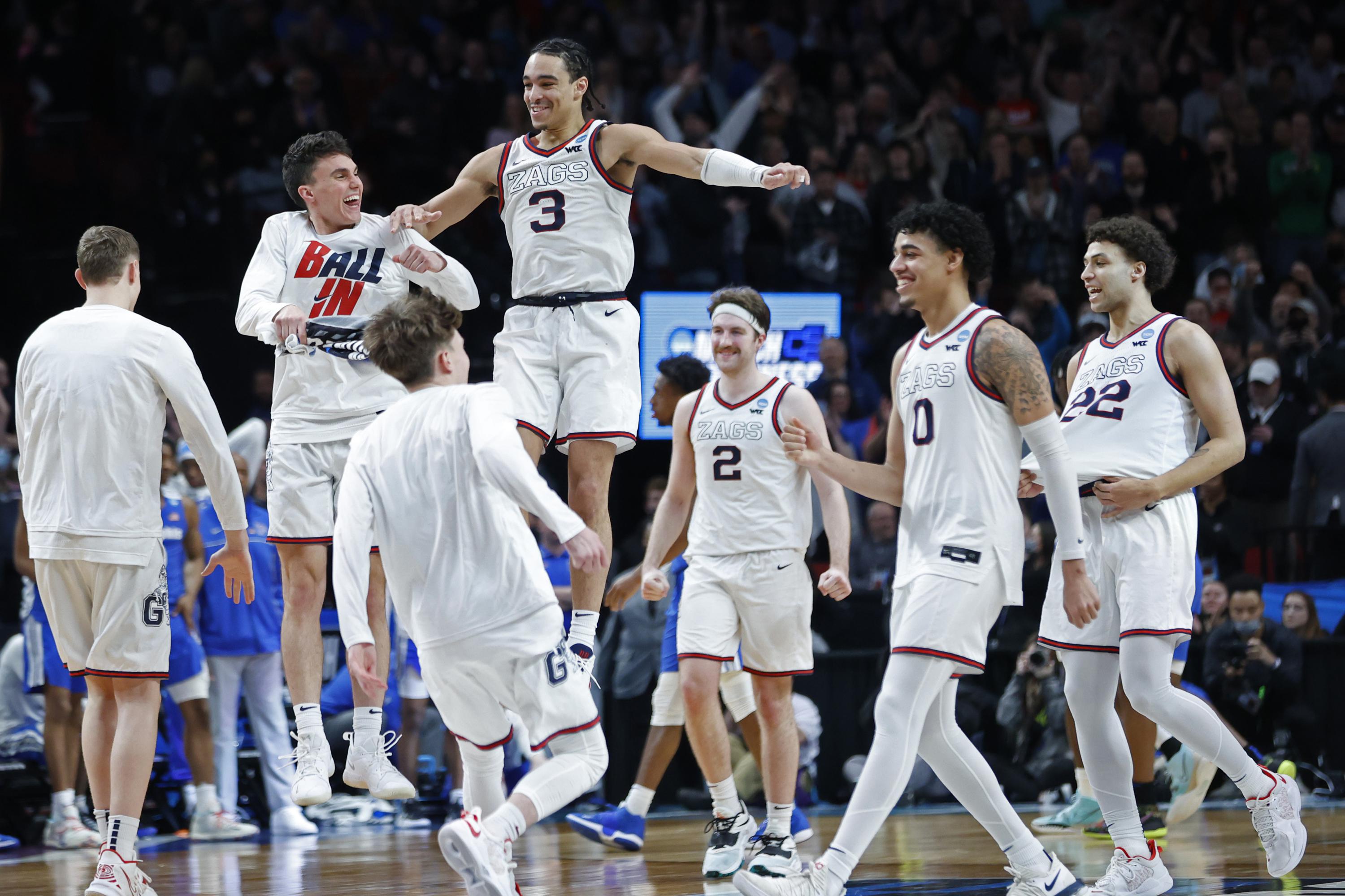 Sweet 16 How each team got through in March Madness AP News
