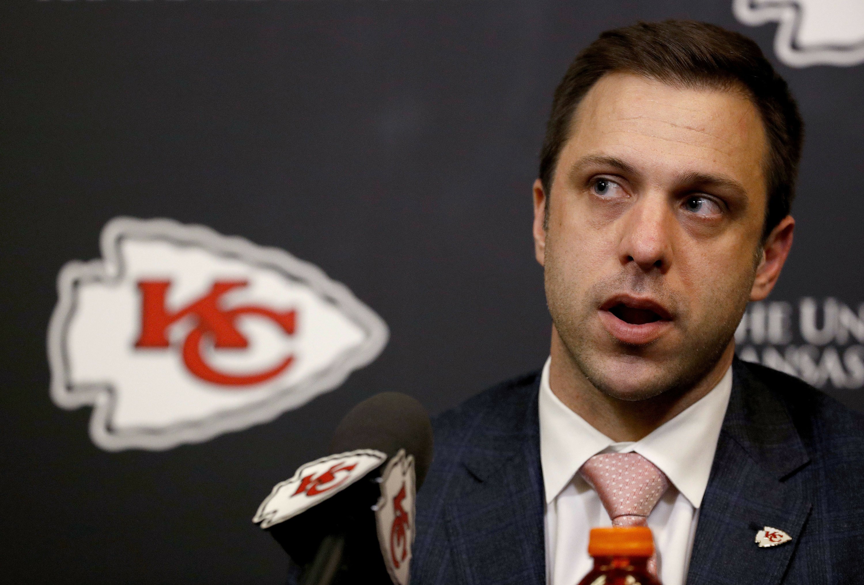 Chiefs GM poised to finally make firstround pick maybe AP News