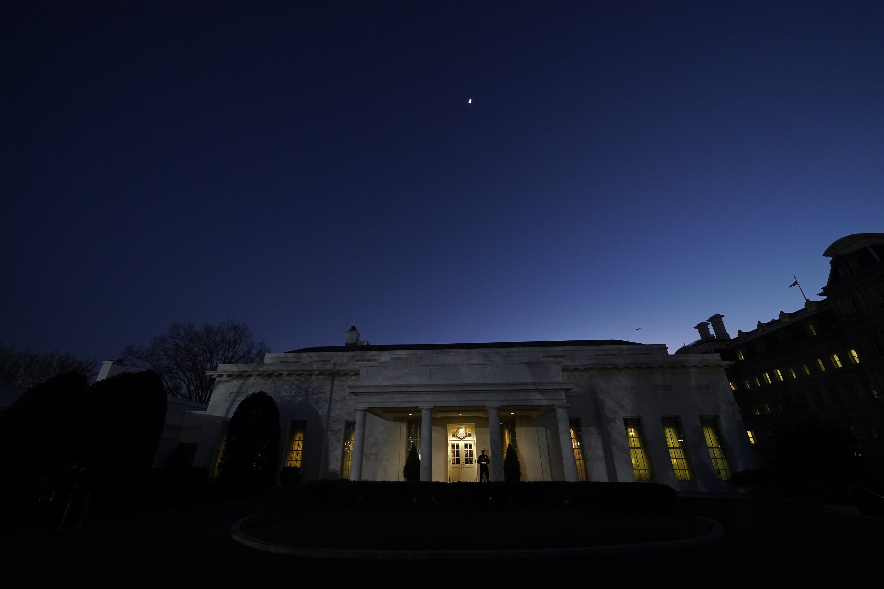 AP FACT CHECK: Trump farewell falsehoods