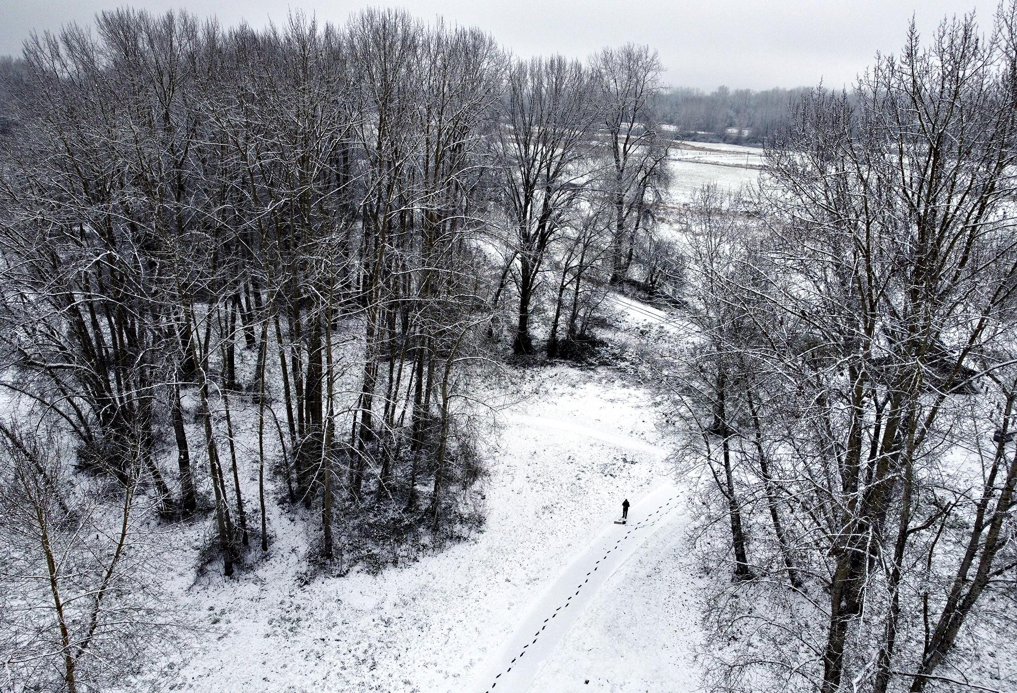 Another round of snow before thaw comes to frigid Northwest – Associated Press