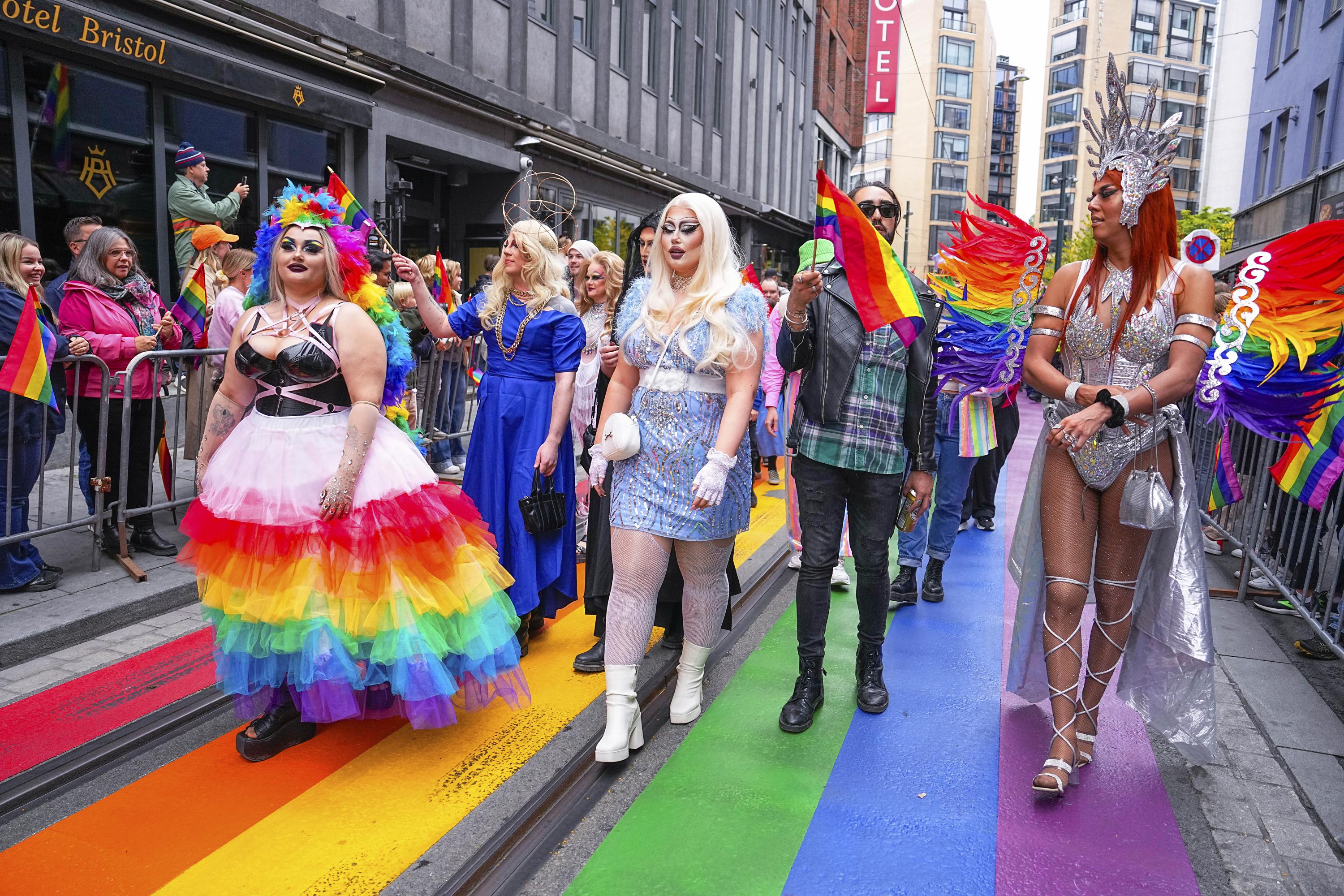 LHBT Solidaritetsmarsj i Norge for avlyst Pride Parade